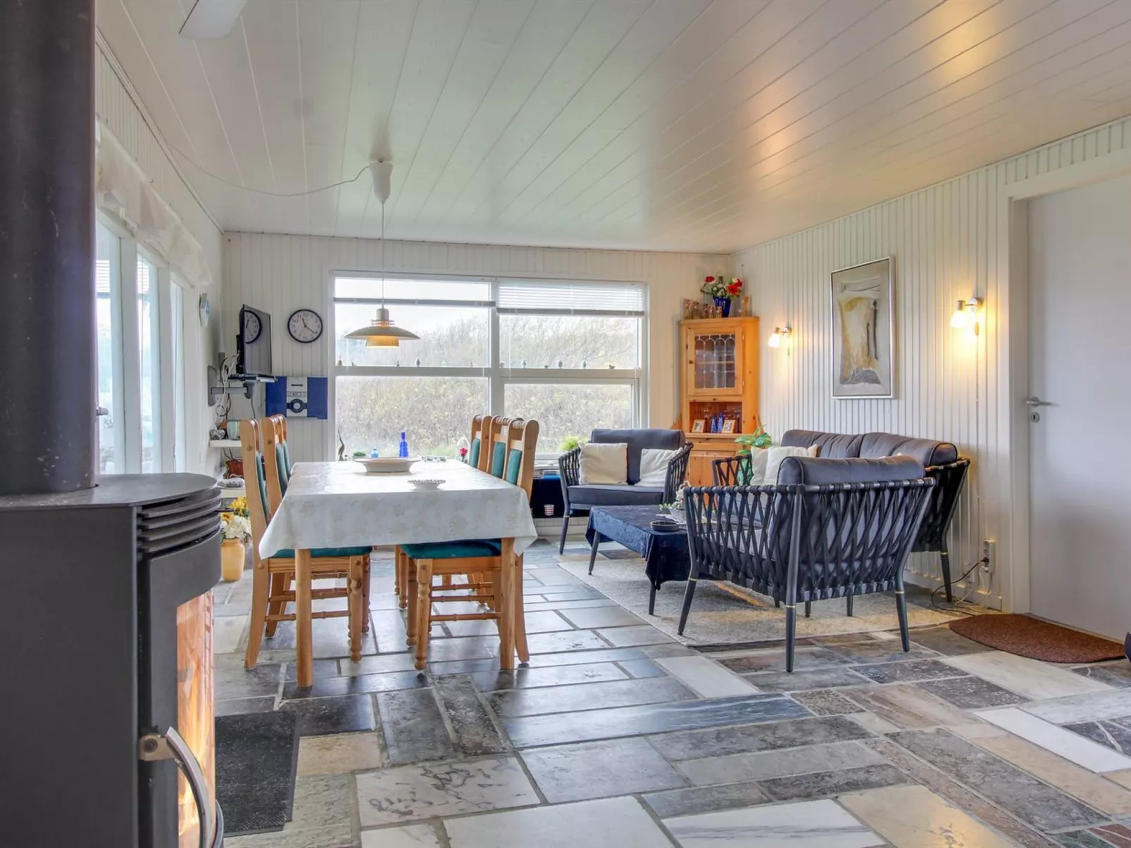 "Edvin" - 400m from the sea-Binnen