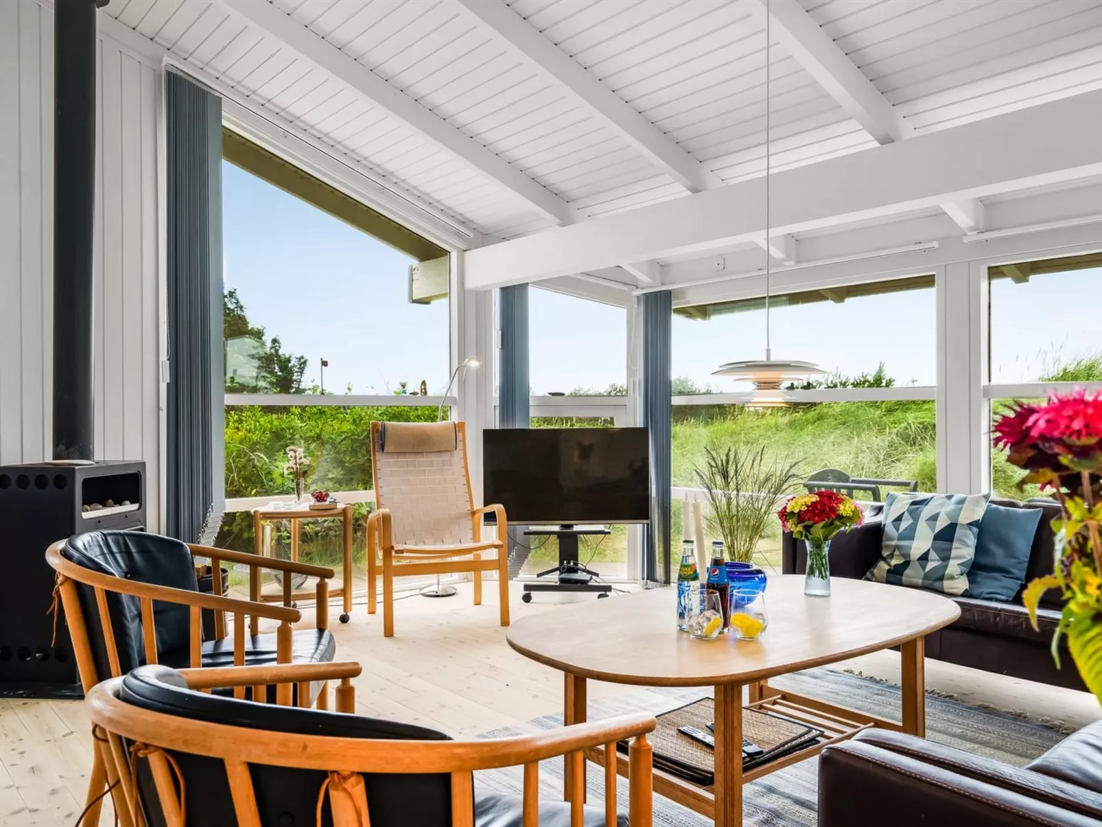 "Laurentius" - 300m from the sea-Binnen