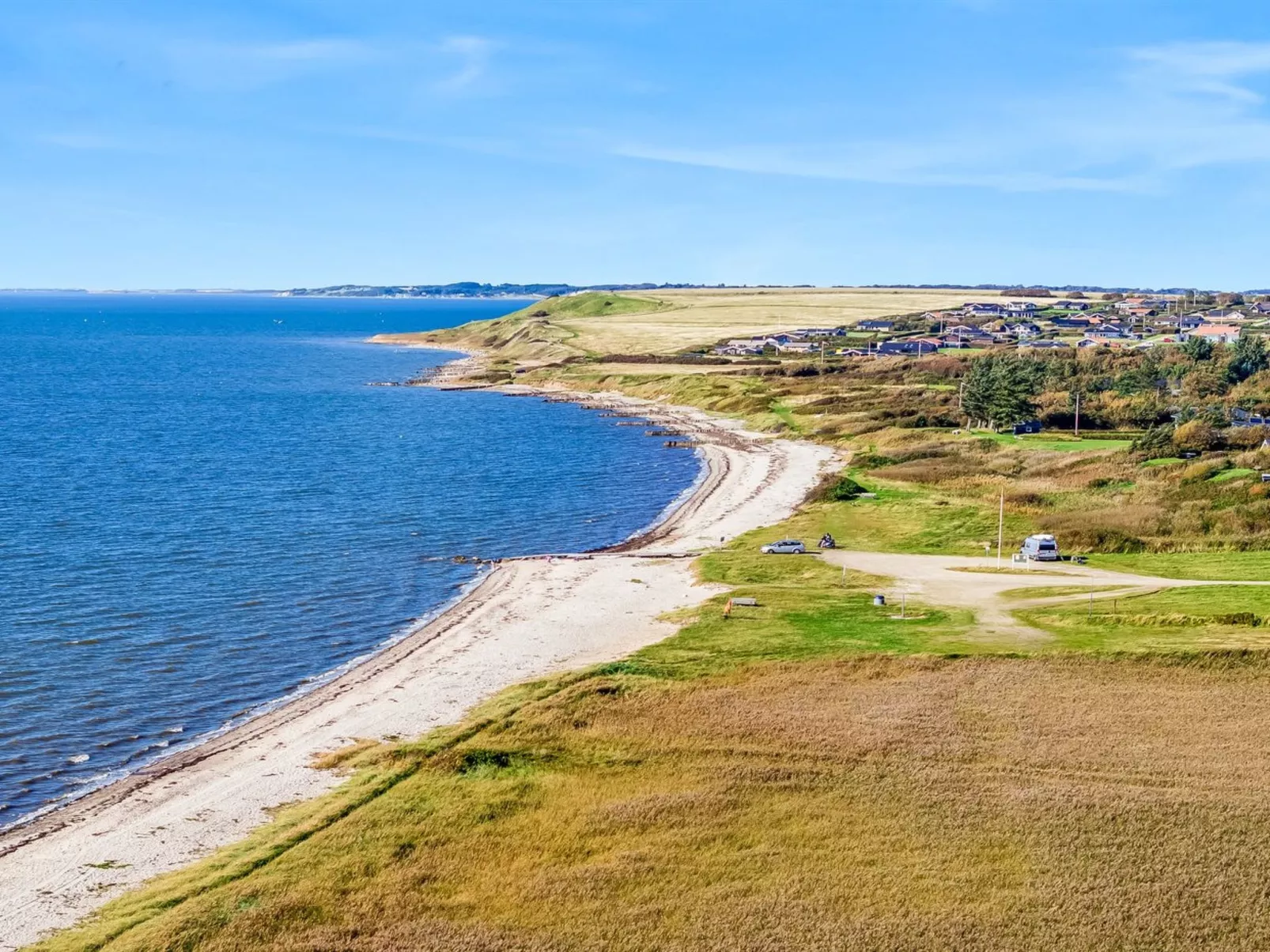 "Dunja" - 200m to the fjord-Buiten