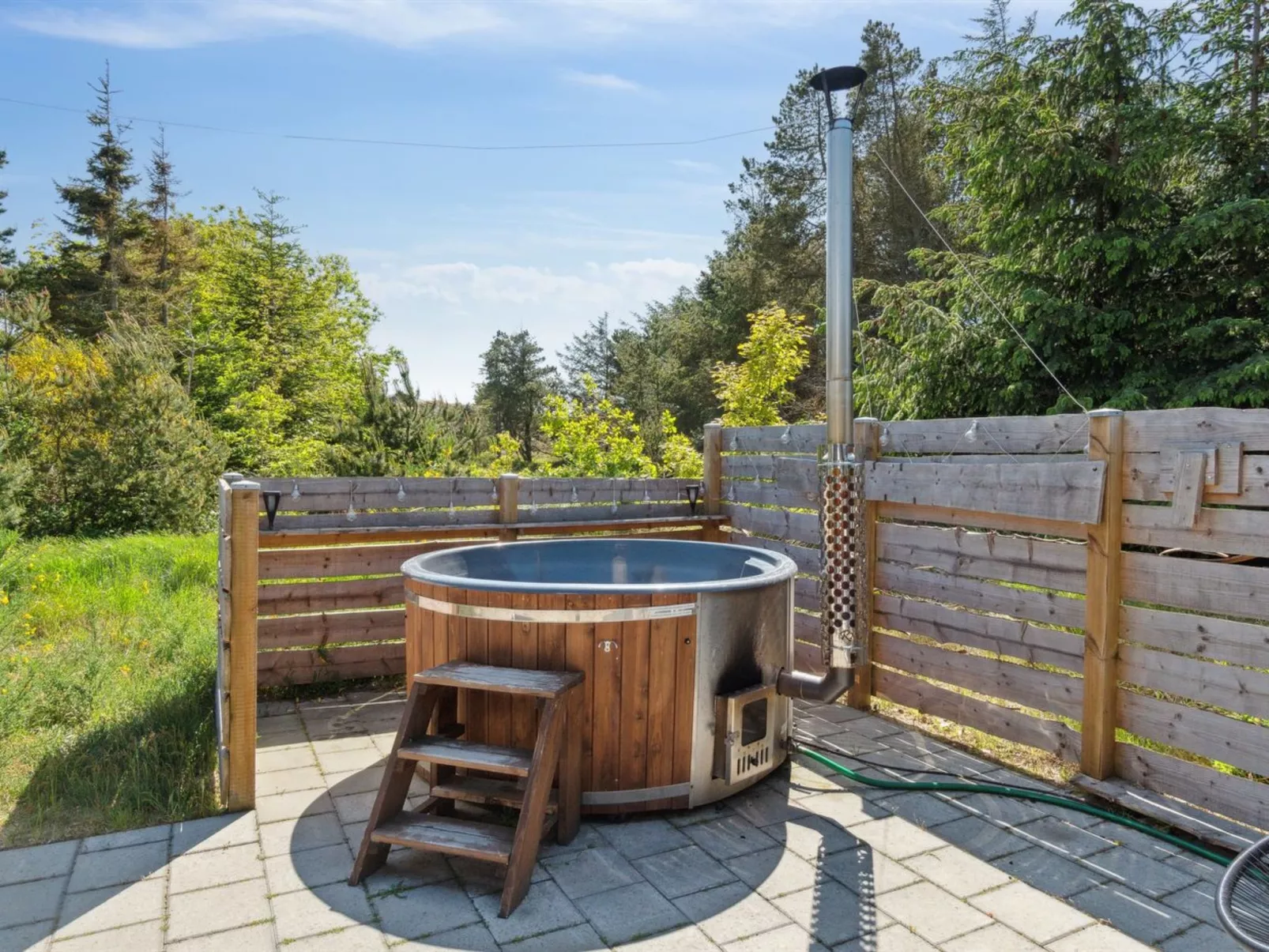 "Resi" - 400m from the sea-Binnen