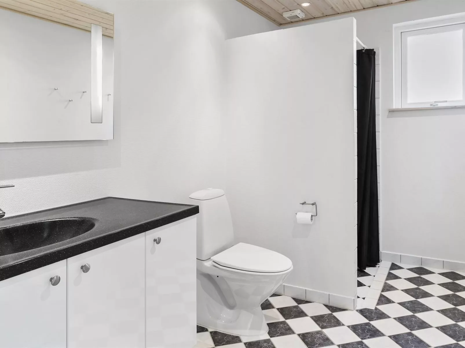 "Toa" - 600m from the sea-Binnen