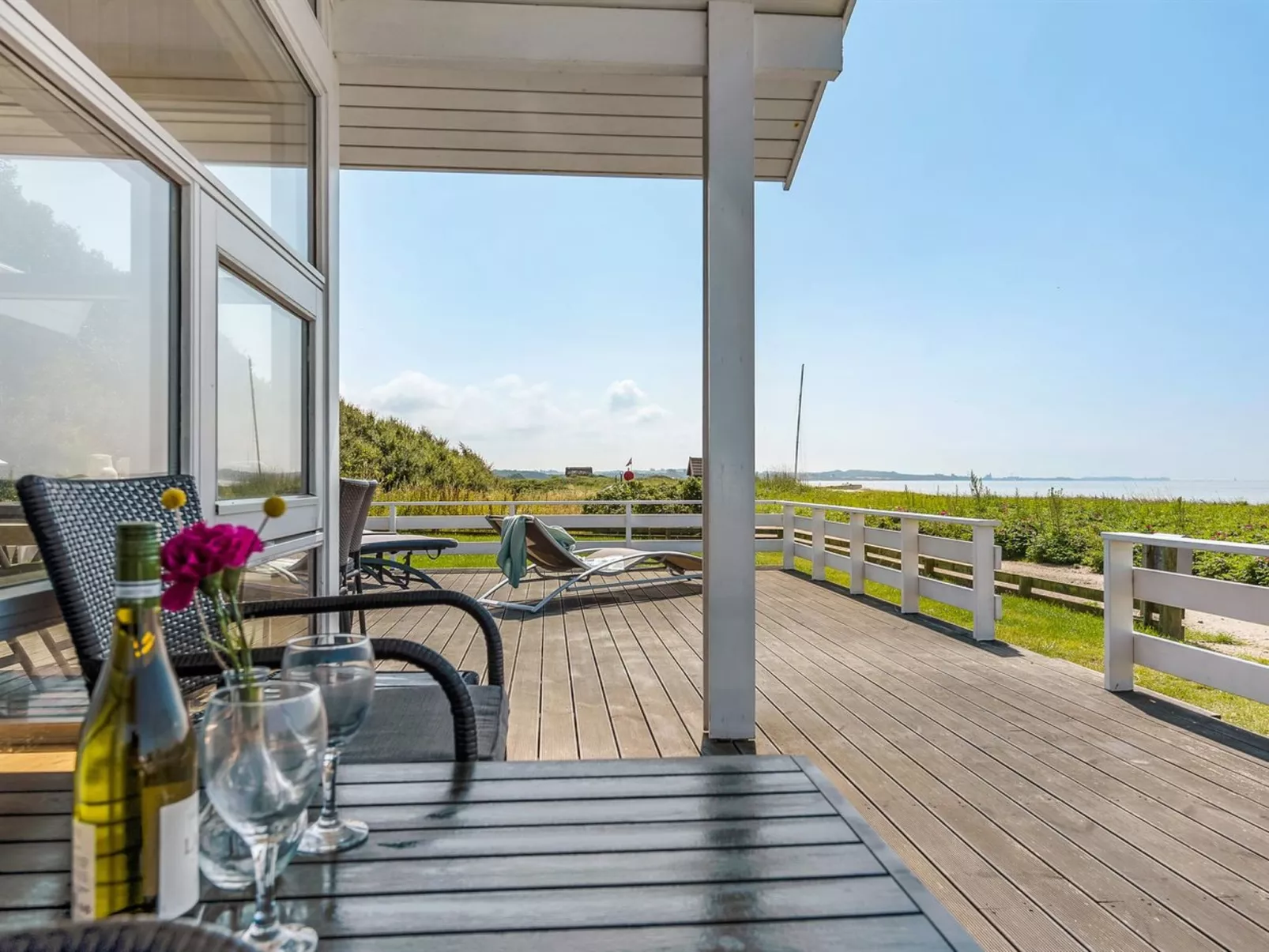 "Arnwith" - 20m from the sea-Buiten