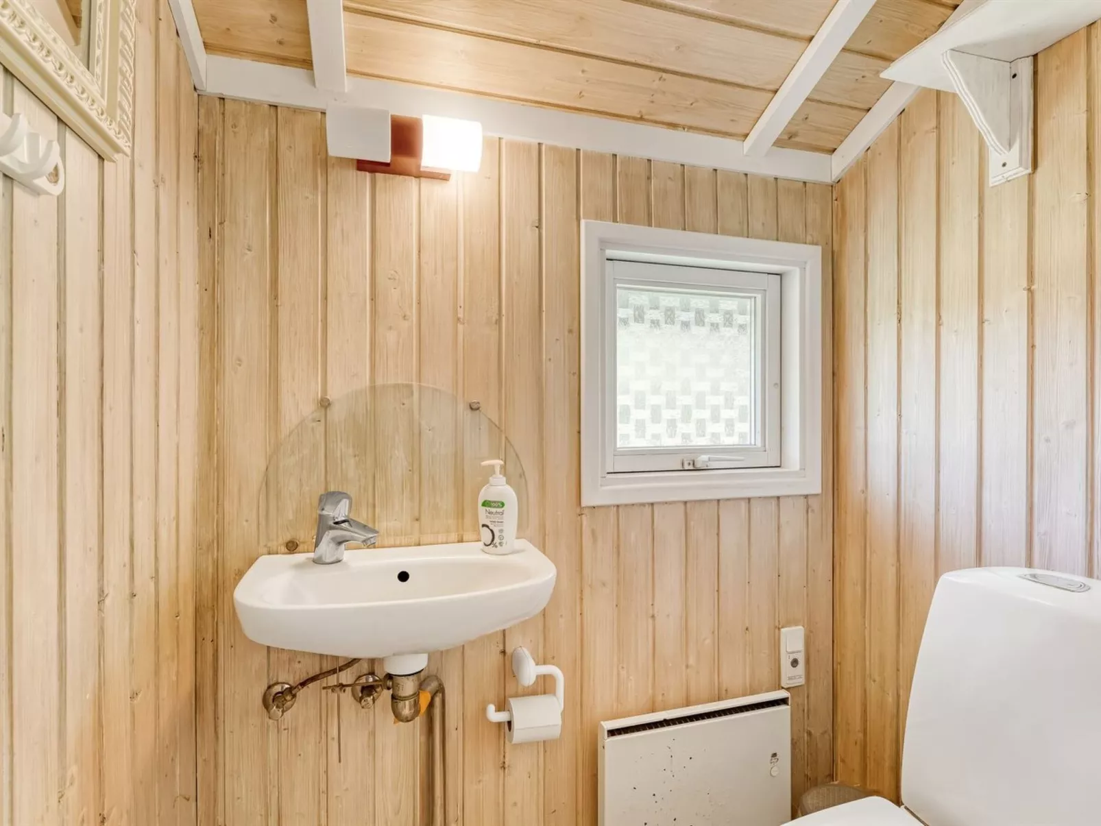 "Uta" - 300m from the sea-Binnen