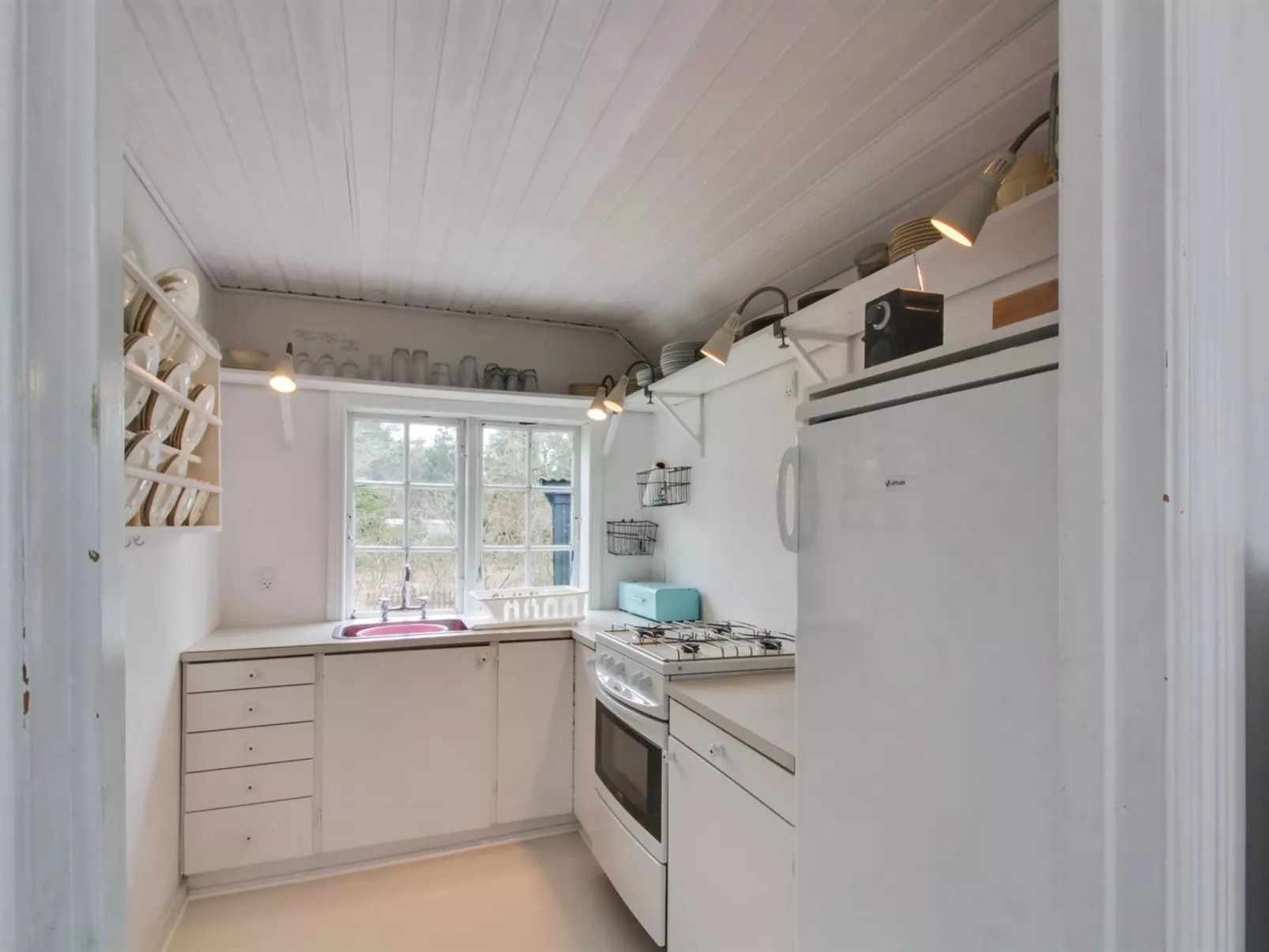 "Kerstin" - 100m from the sea-Binnen