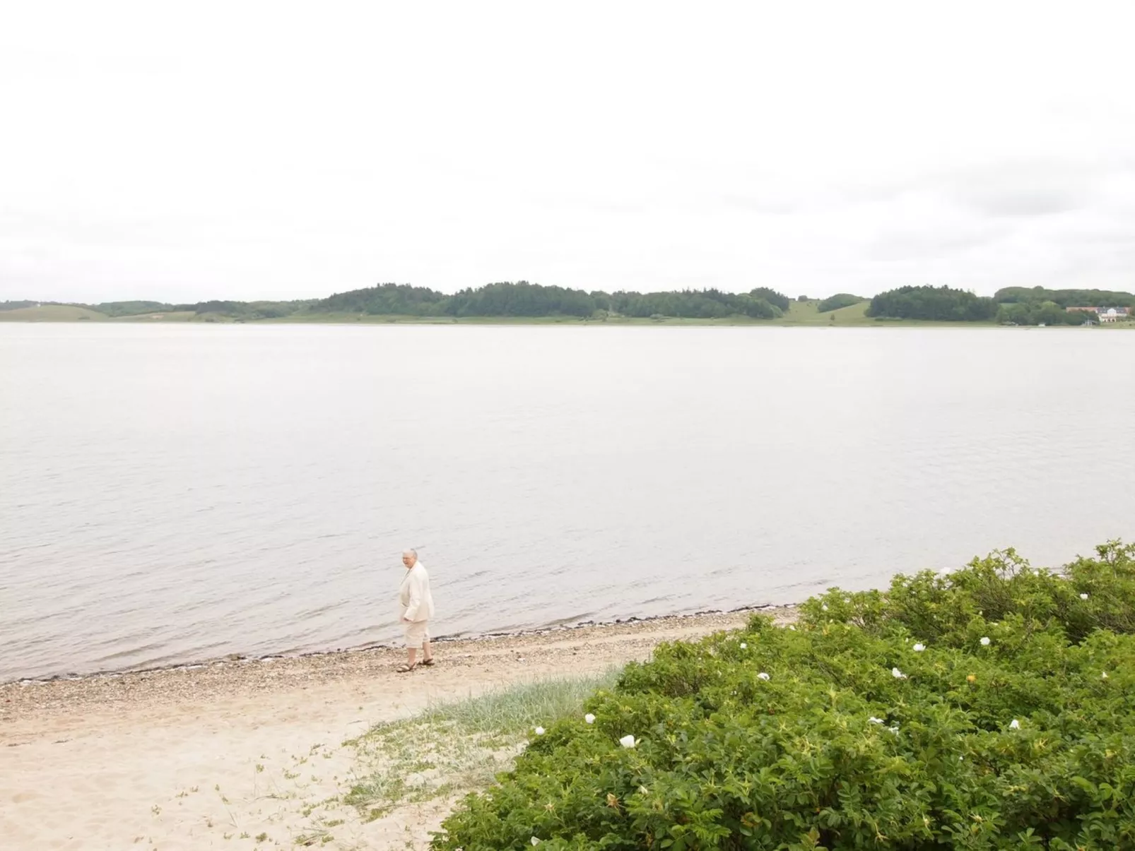 "Anine" - 200m to the fjord-Buiten