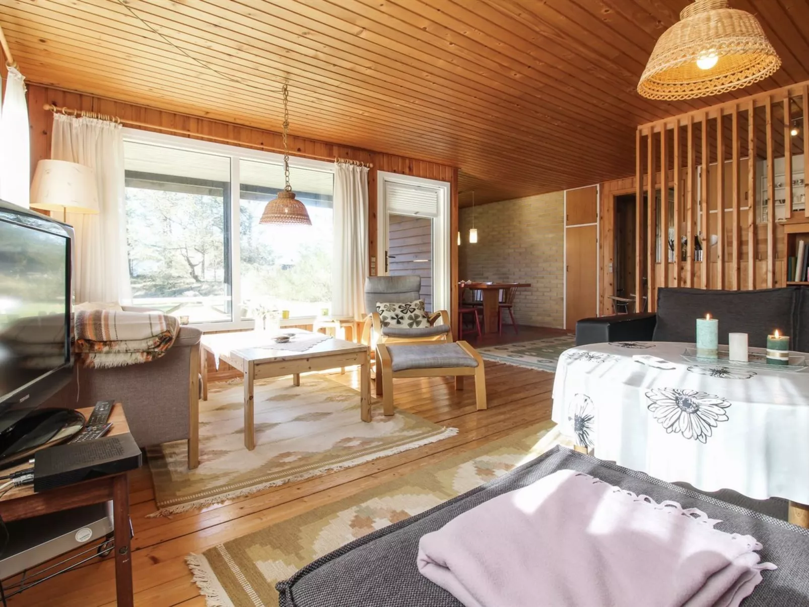 "Lis" - 300m from the sea-Binnen