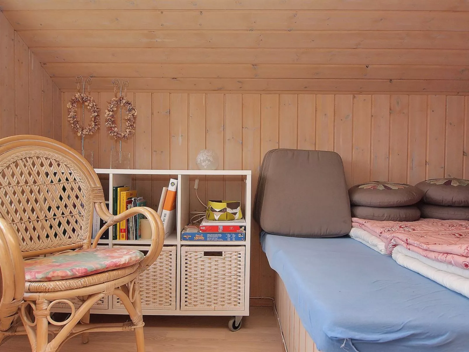 "Lilia" - 900m from the sea-Binnen