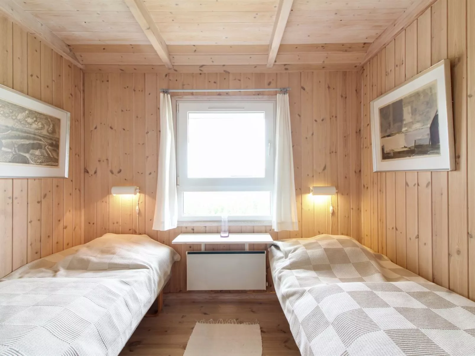 "Fanija" - 200m from the sea-Binnen