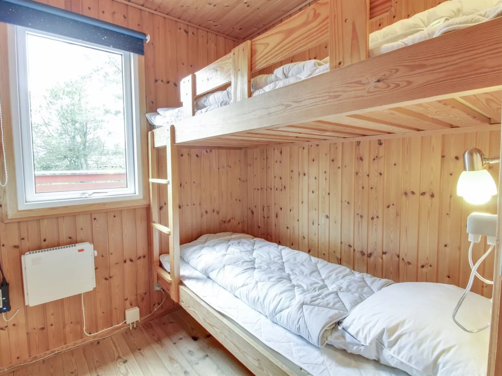 "Agir" - 600m from the sea-Binnen