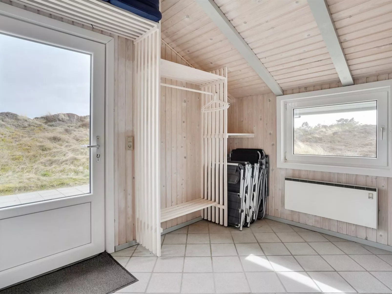 "Tennie" - 300m from the sea-Binnen