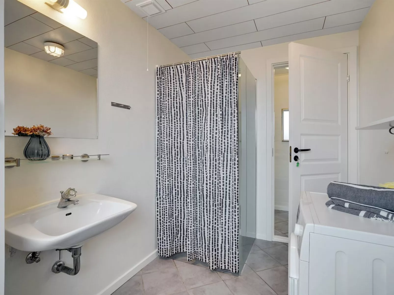 "Dværg" - 350m from the sea-Binnen