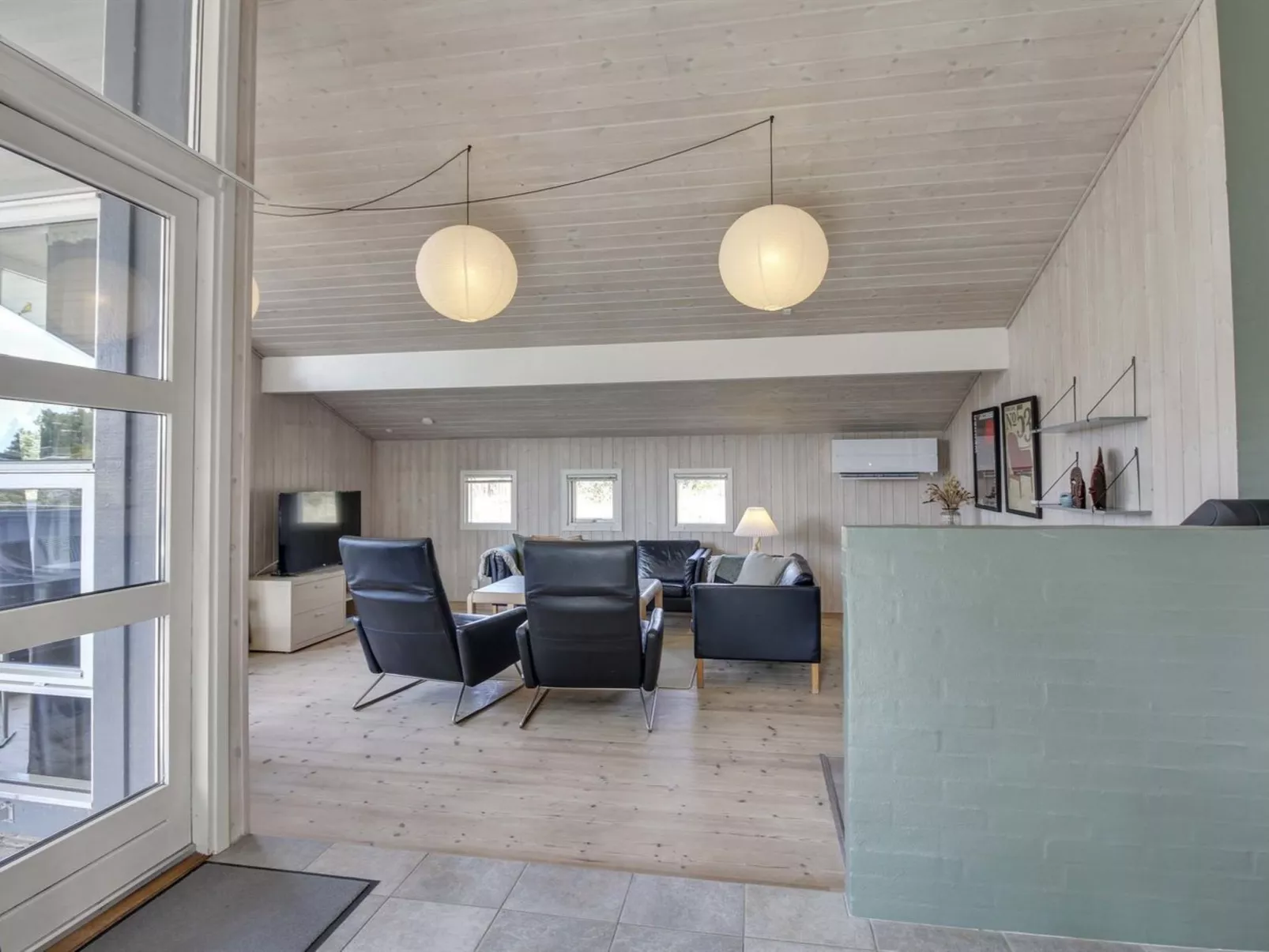 "Birgita" - 700m from the sea-Binnen