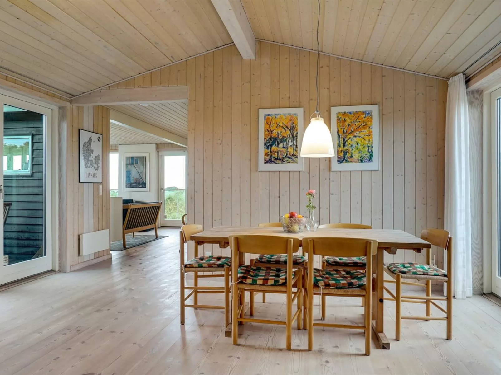 "Josten" - 500m from the sea-Binnen