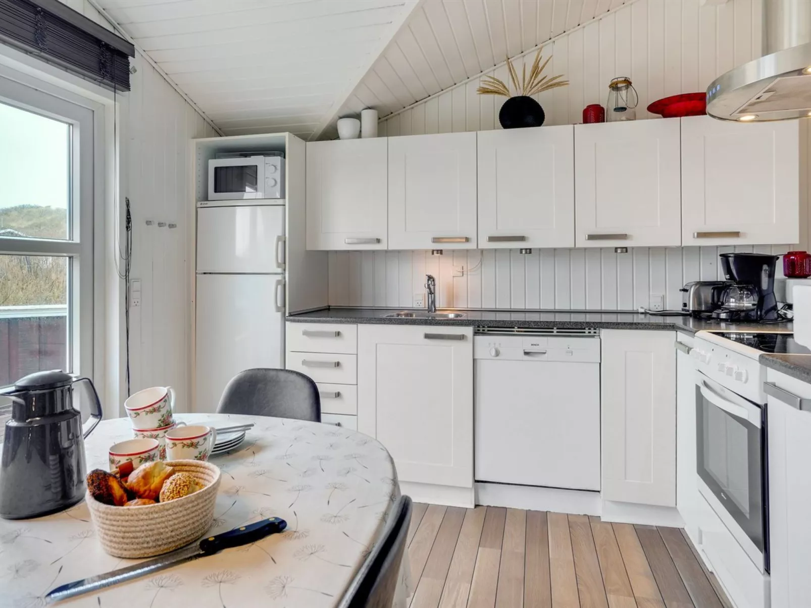 "Larisa" - 250m from the sea-Binnen