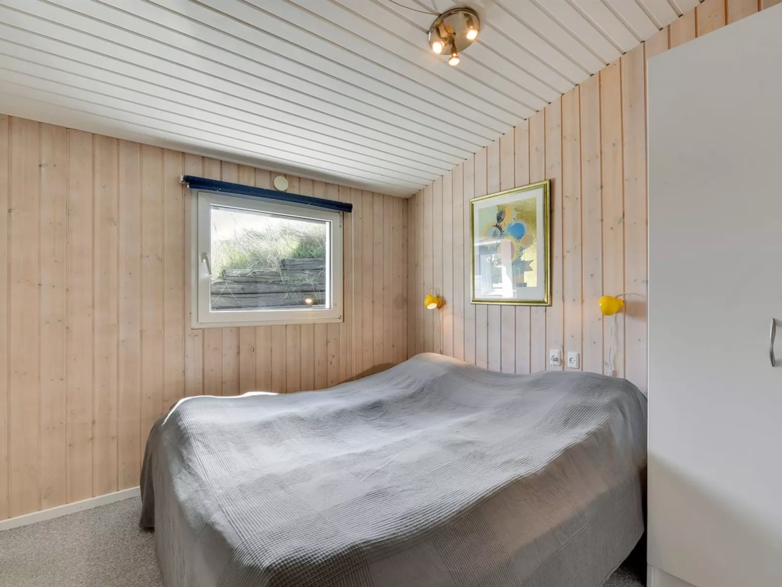 "Jess" -  from the sea-Binnen