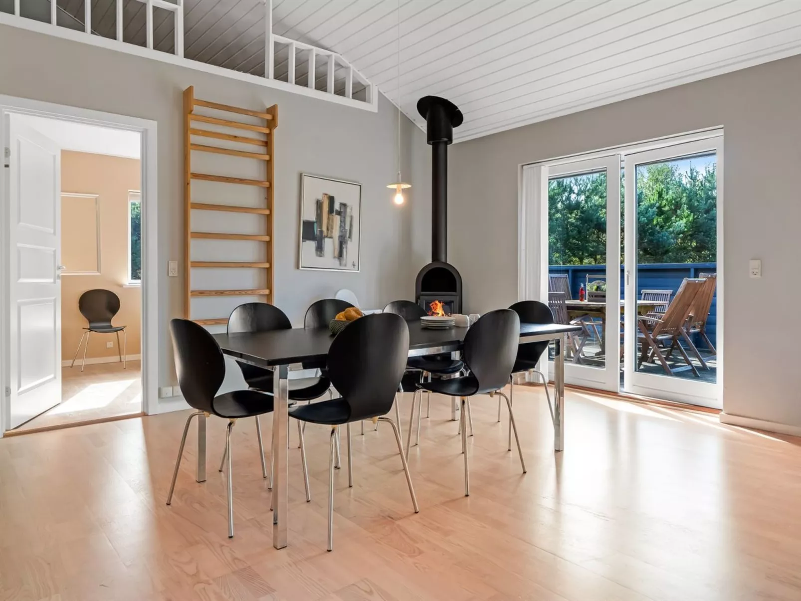 "Jurgis" - 300m from the sea-Binnen