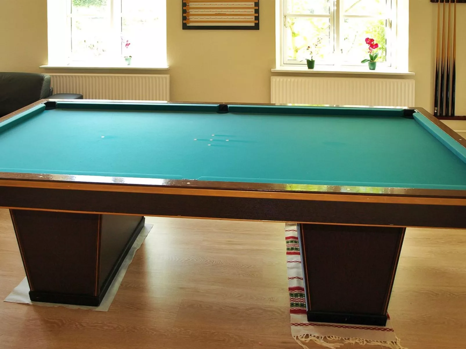 "Thia" - 4km to the fjord-Binnen