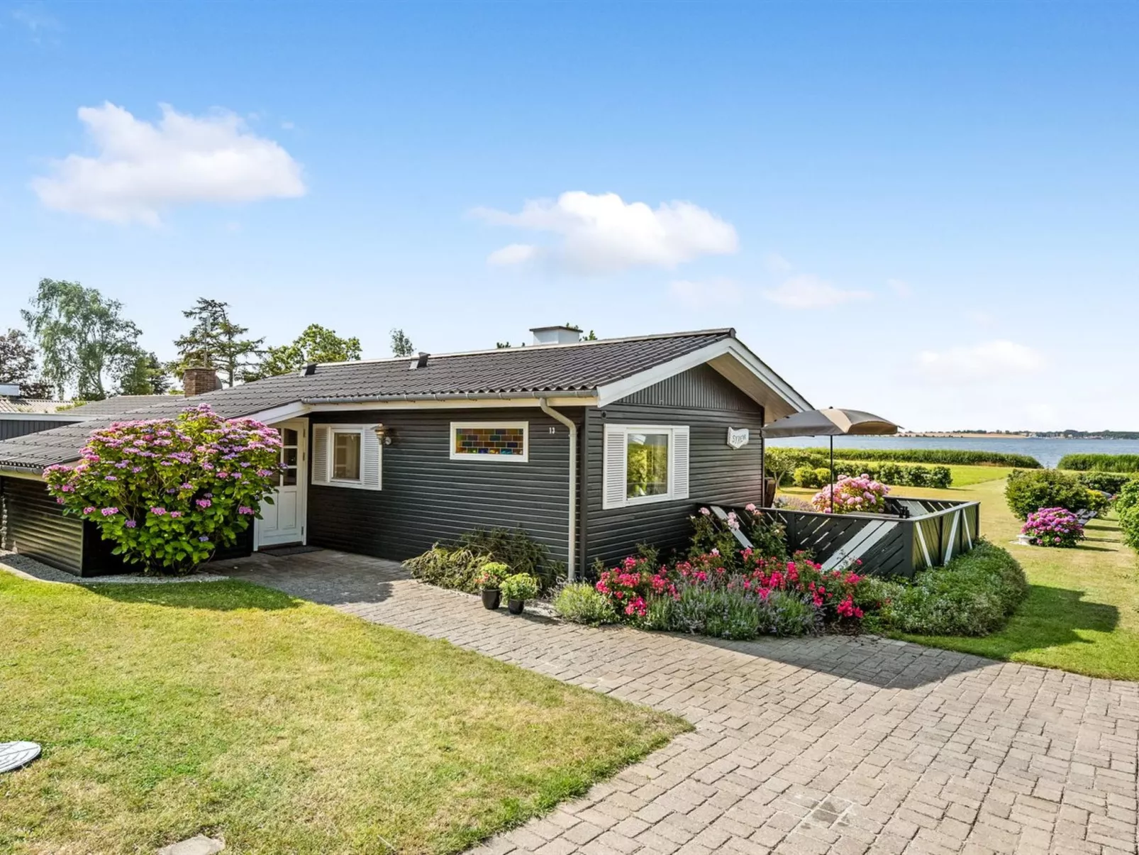 "Eddy" - 50m from the sea-Buiten