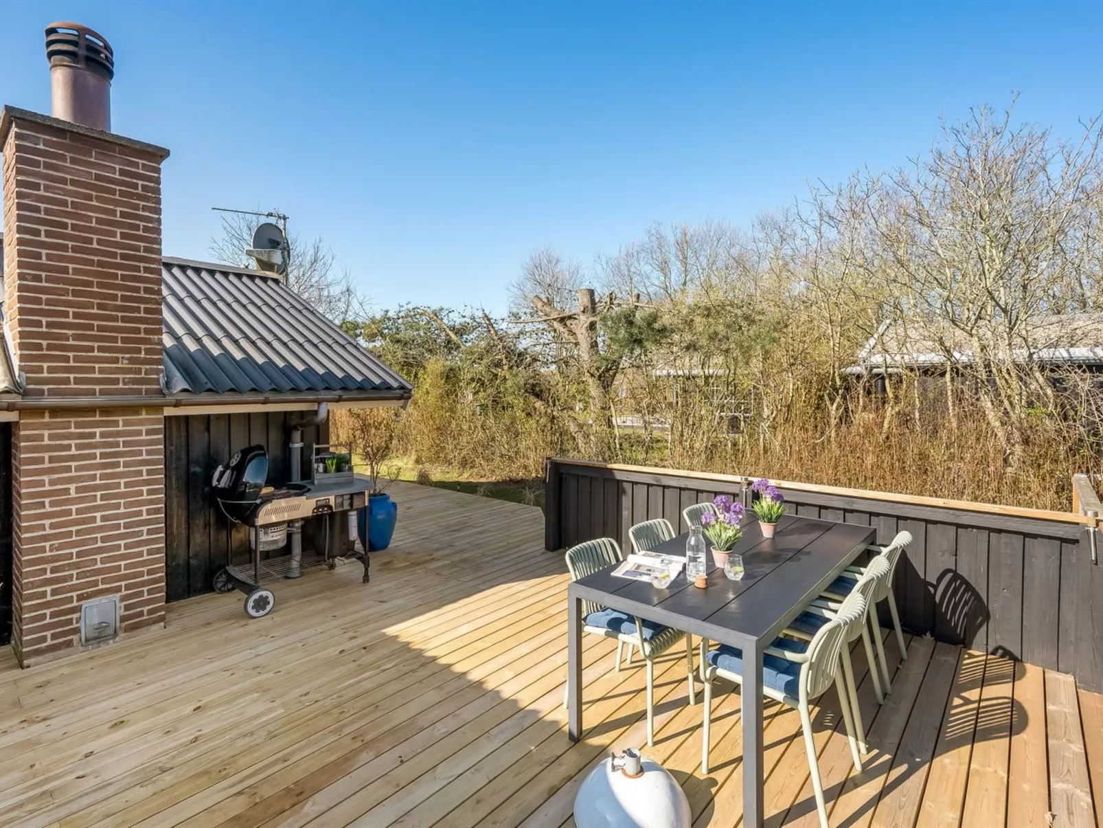 "Gunde" - 300m to the fjord-Buiten