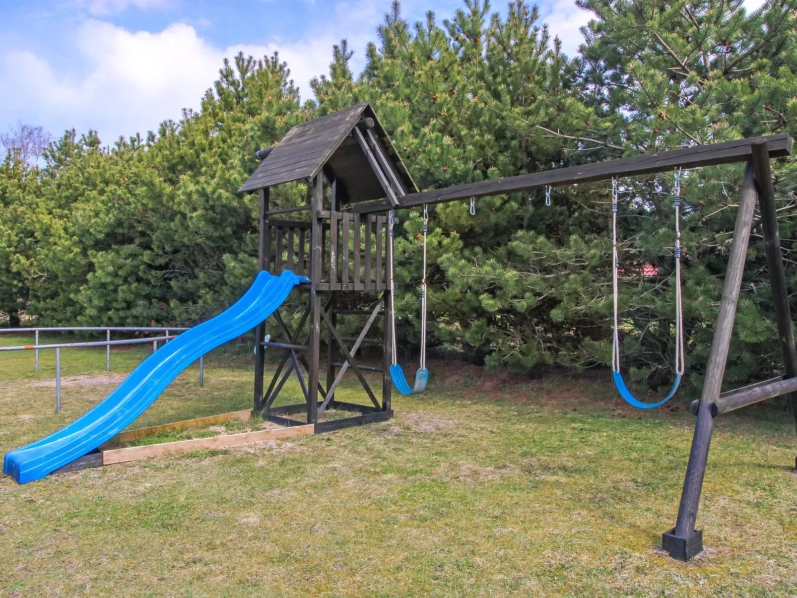 "Thore" - 400m from the sea-Buiten