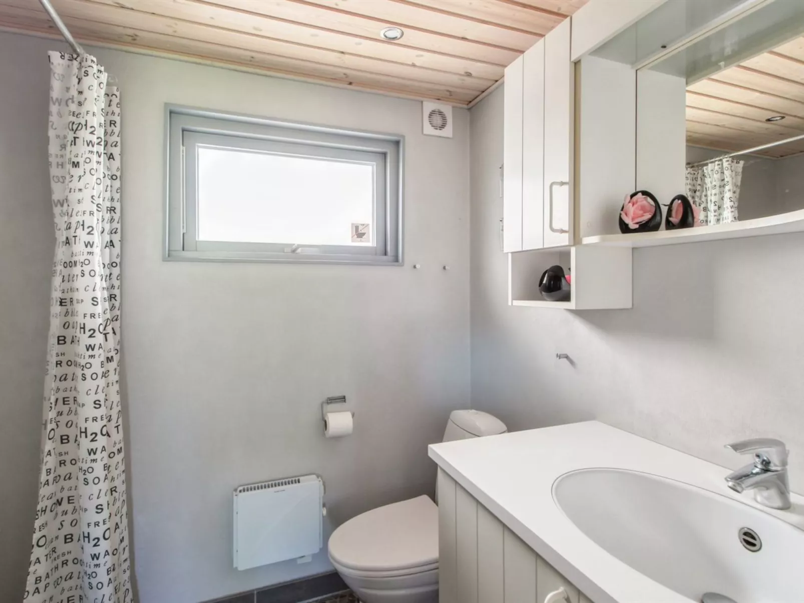 "Jukka" - 700m from the sea-Binnen