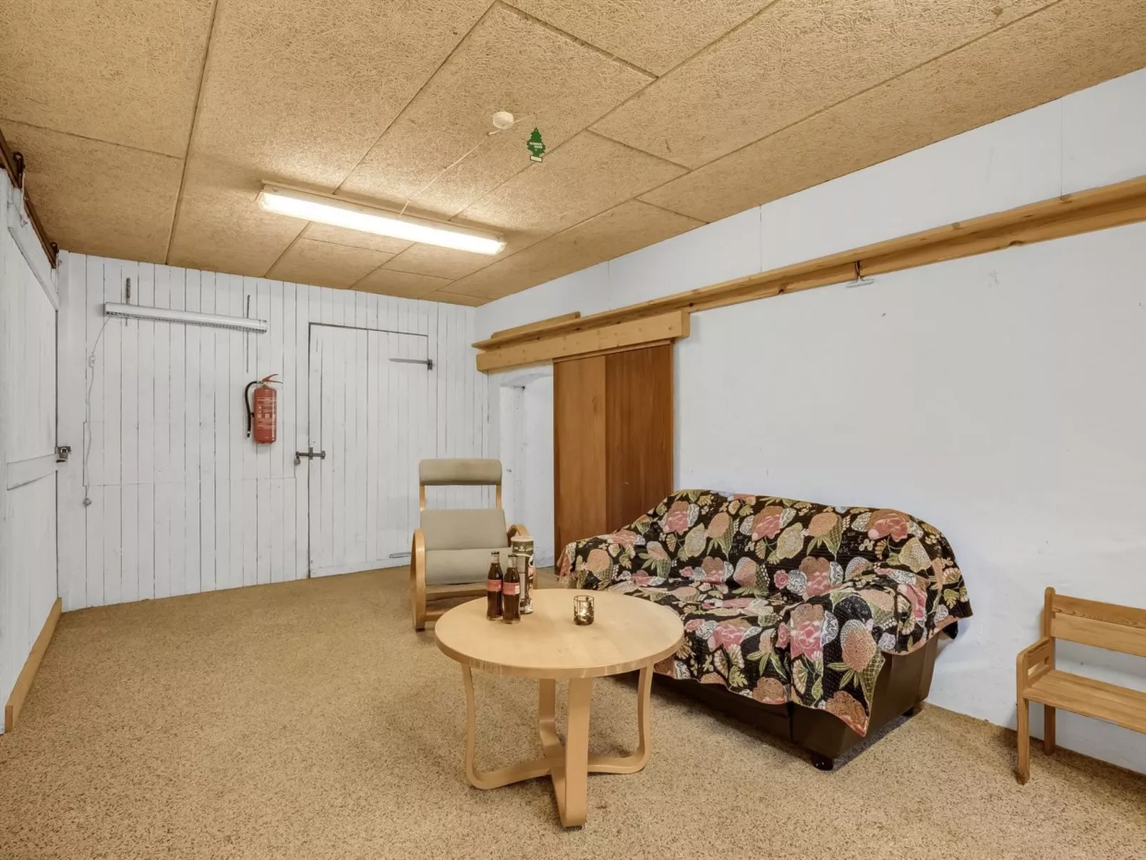 "Wilmar" - 1km to the fjord-Binnen