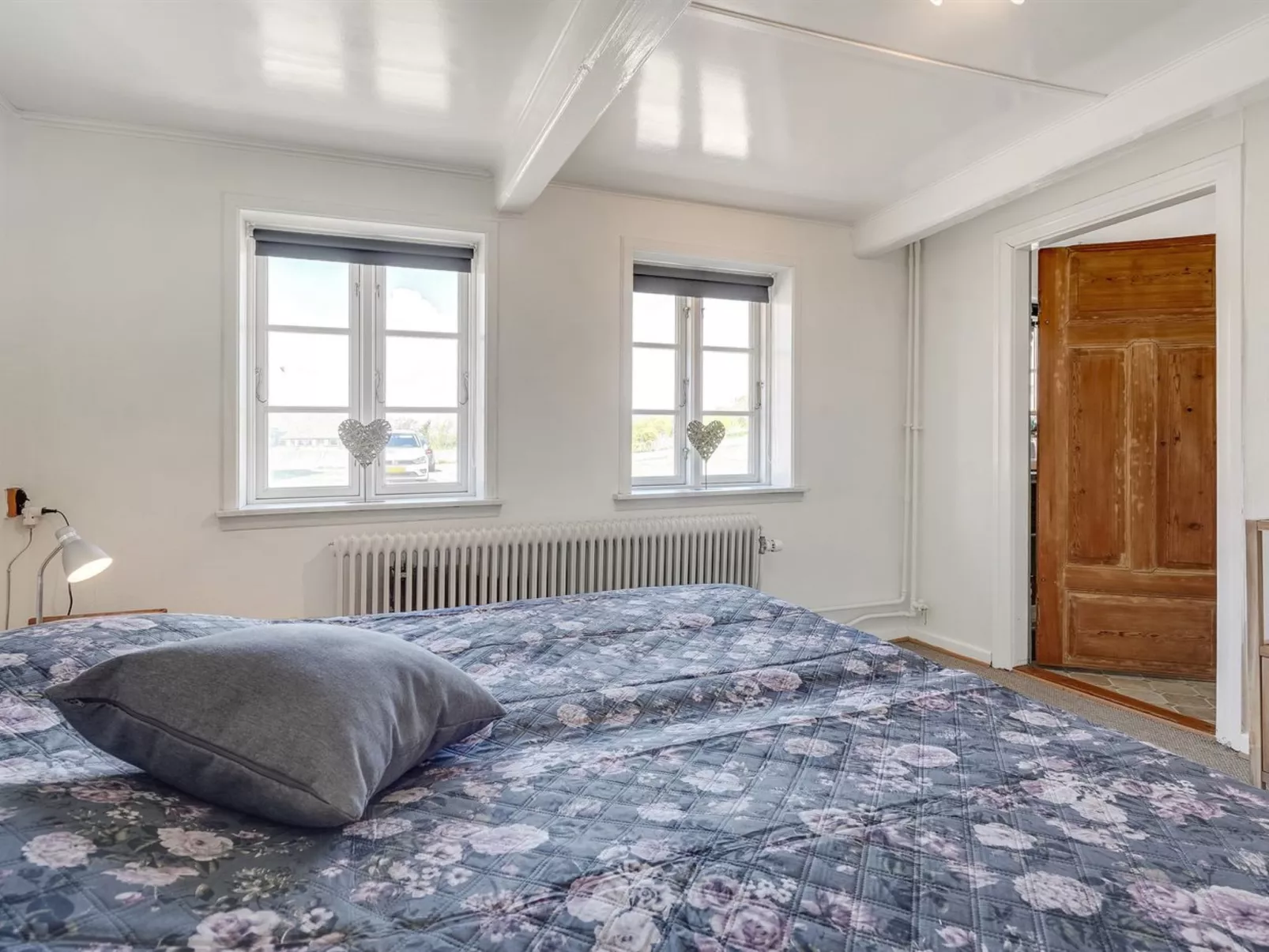 "Inda" - 10km from the sea-Binnen