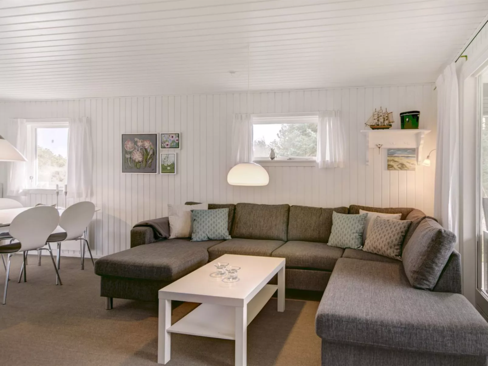 "Gerwer" - 700m from the sea-Binnen