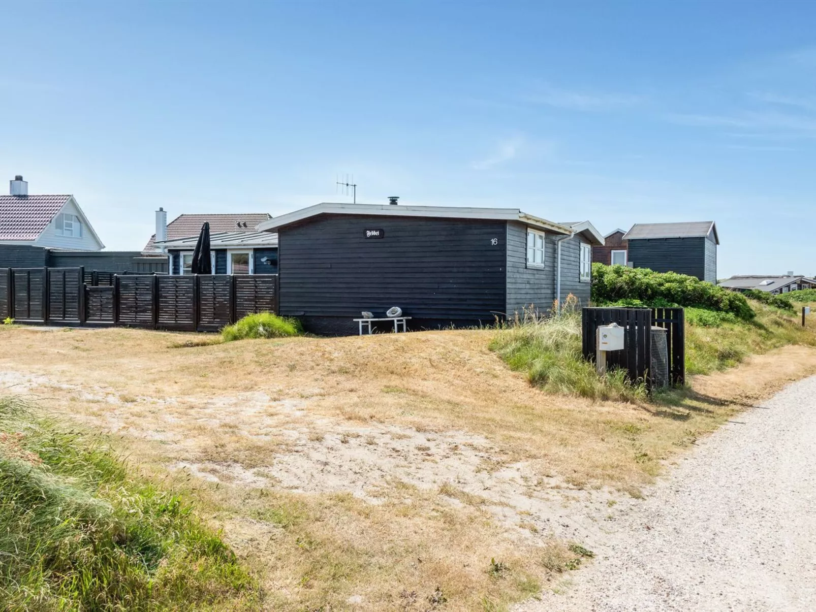 "Anik" - 100m from the sea-Buiten