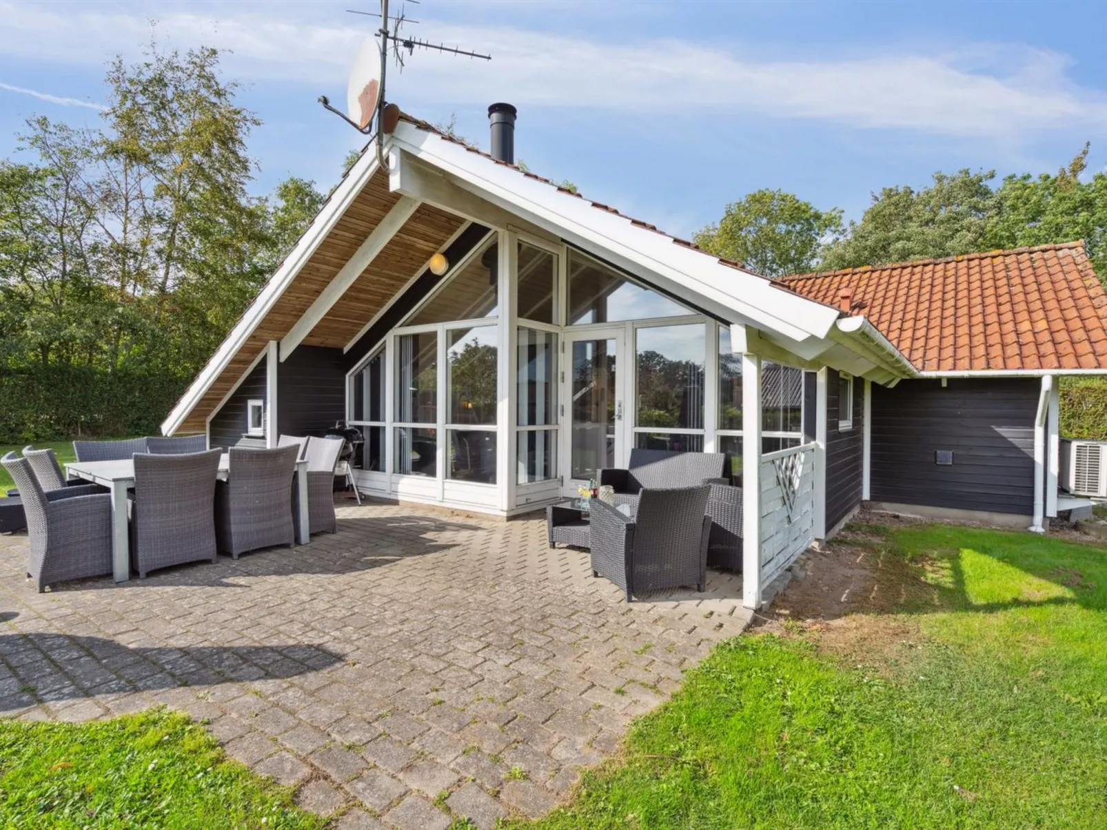 "Frosina" - 300m from the sea-Buiten