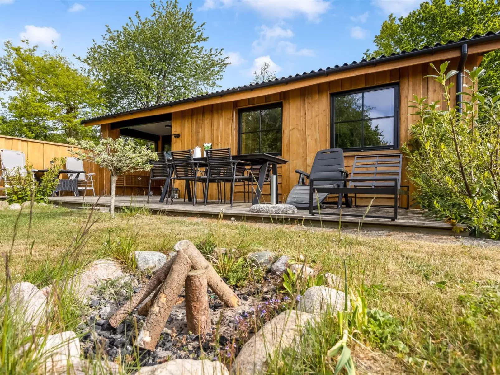 "Zekine" - 700m from the sea-Buiten