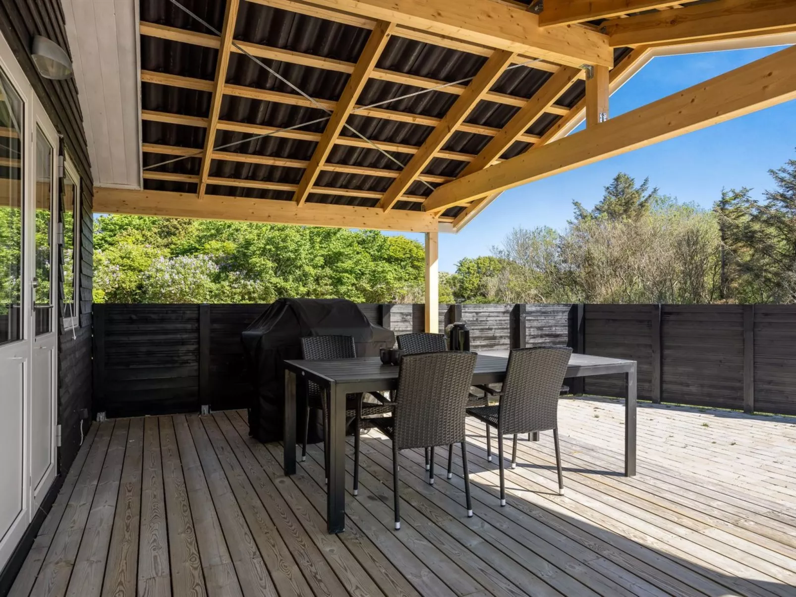 "Thorsten" - 500m from the sea-Buiten