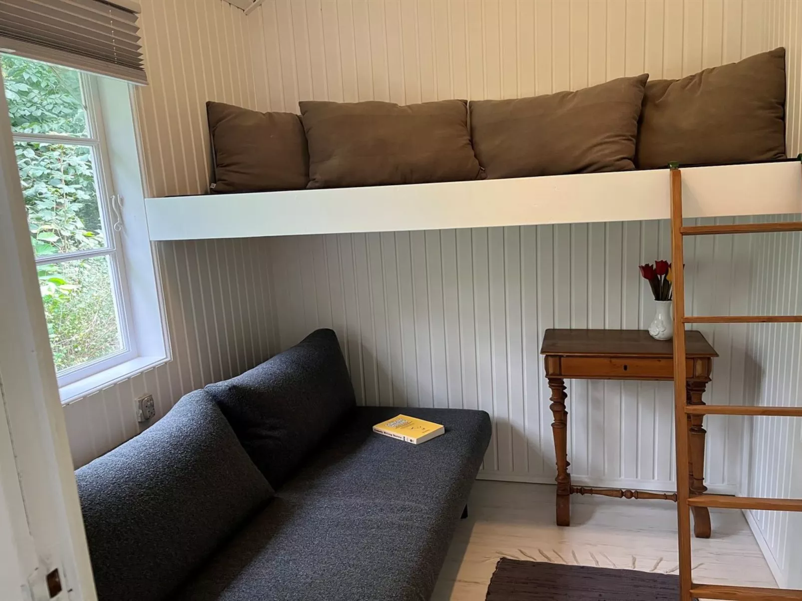 "Lucie" - 50m from the sea-Binnen