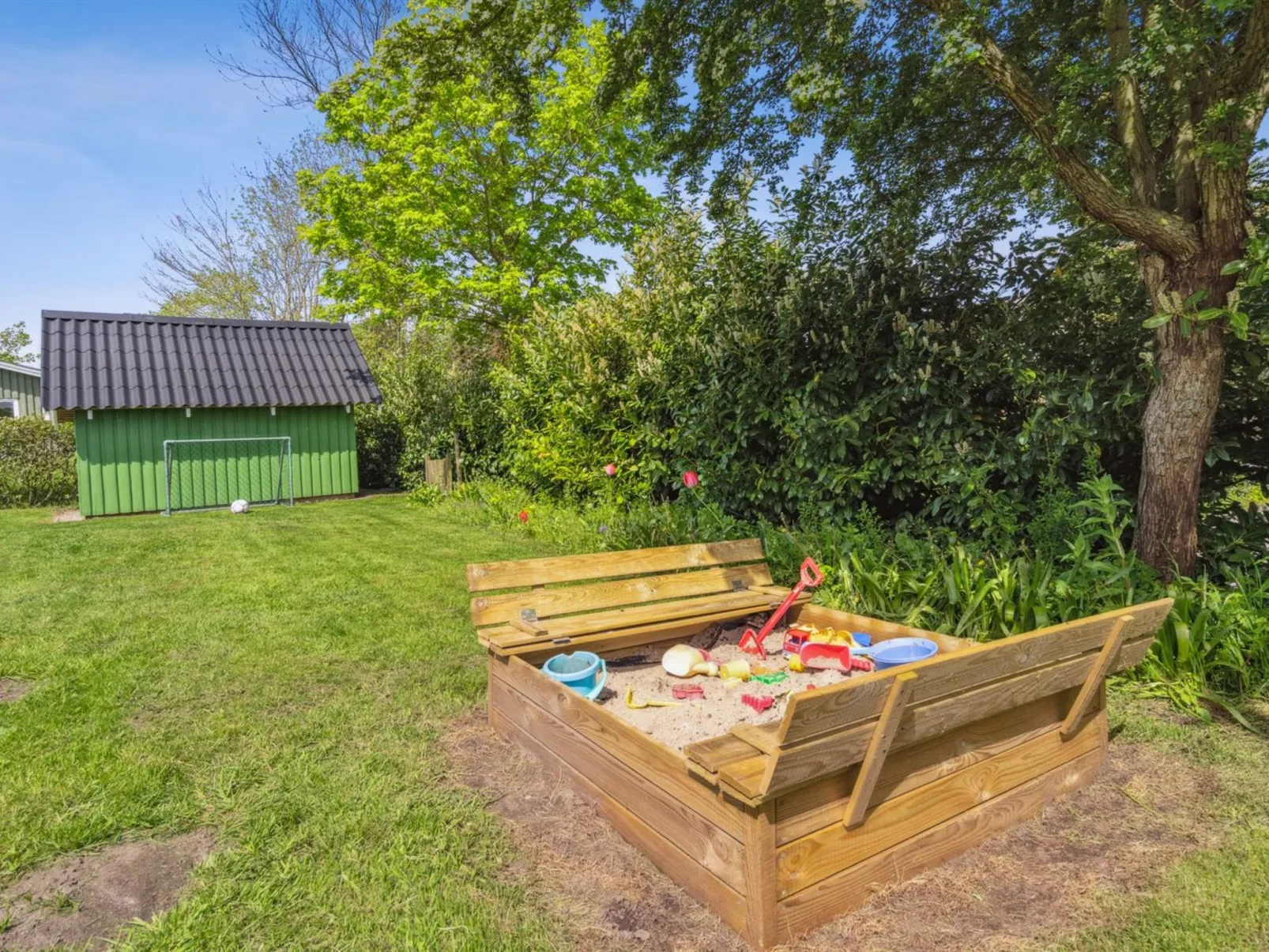 "Esther" - 500m from the sea-Buiten