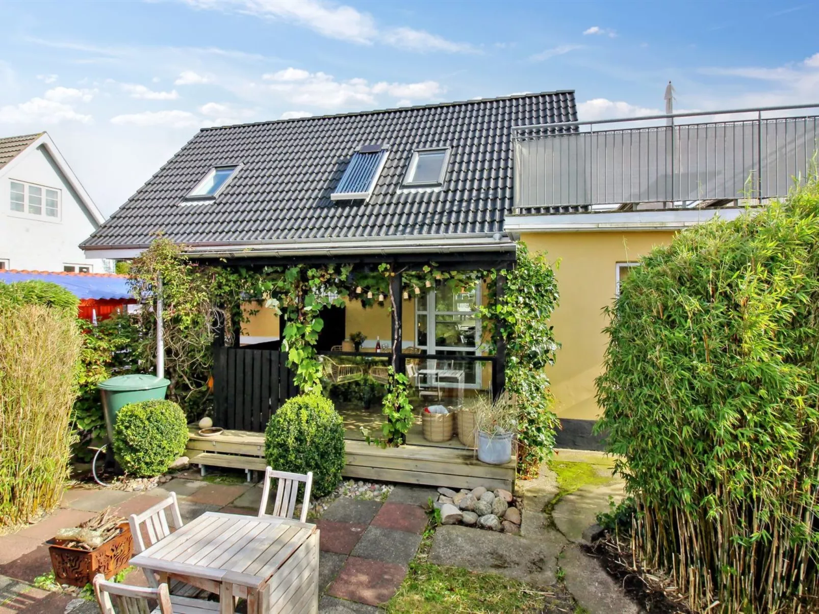 "Thorgny" - 900m from the sea-Binnen