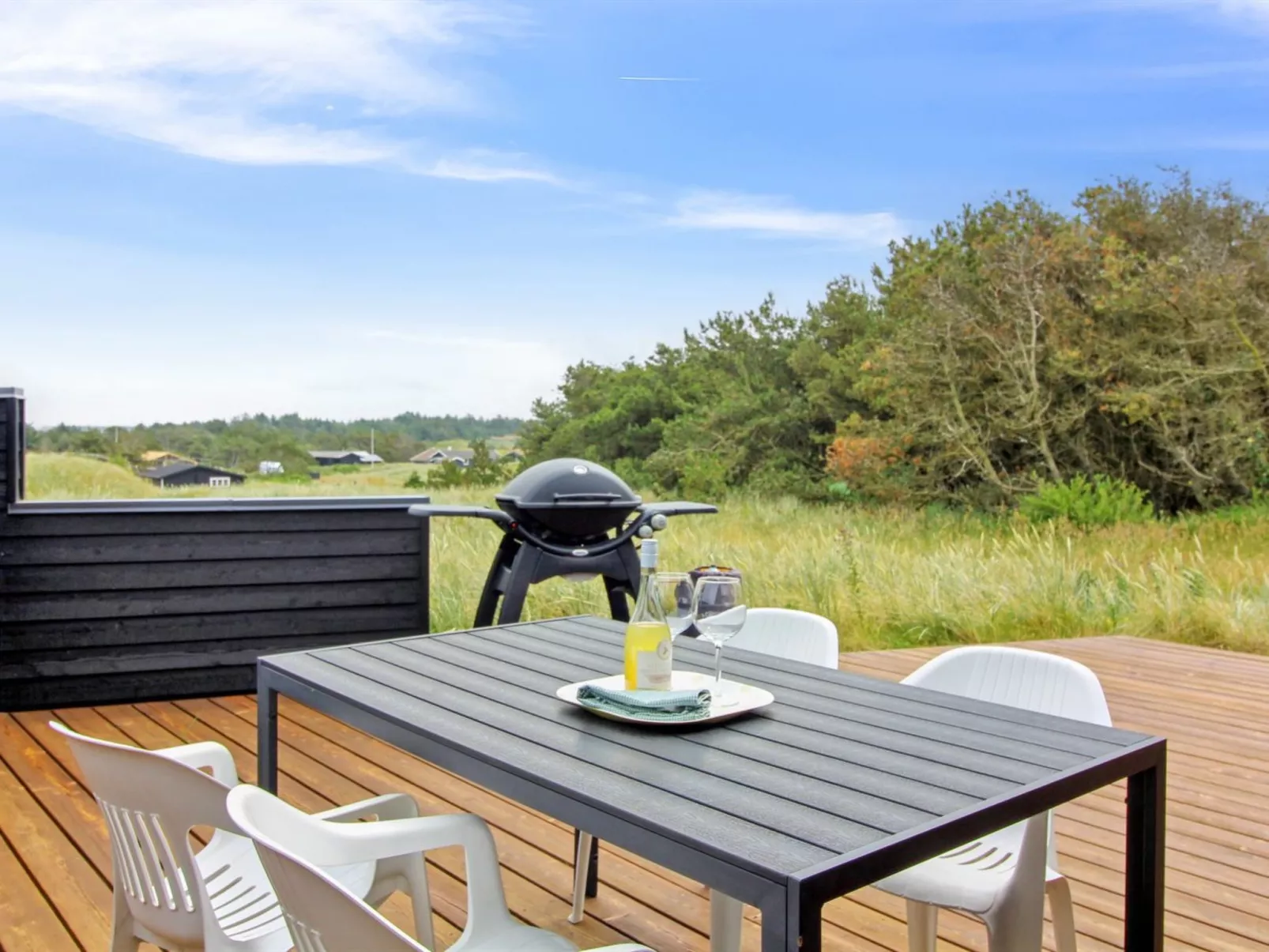 "Alma" - 500m from the sea-Buiten