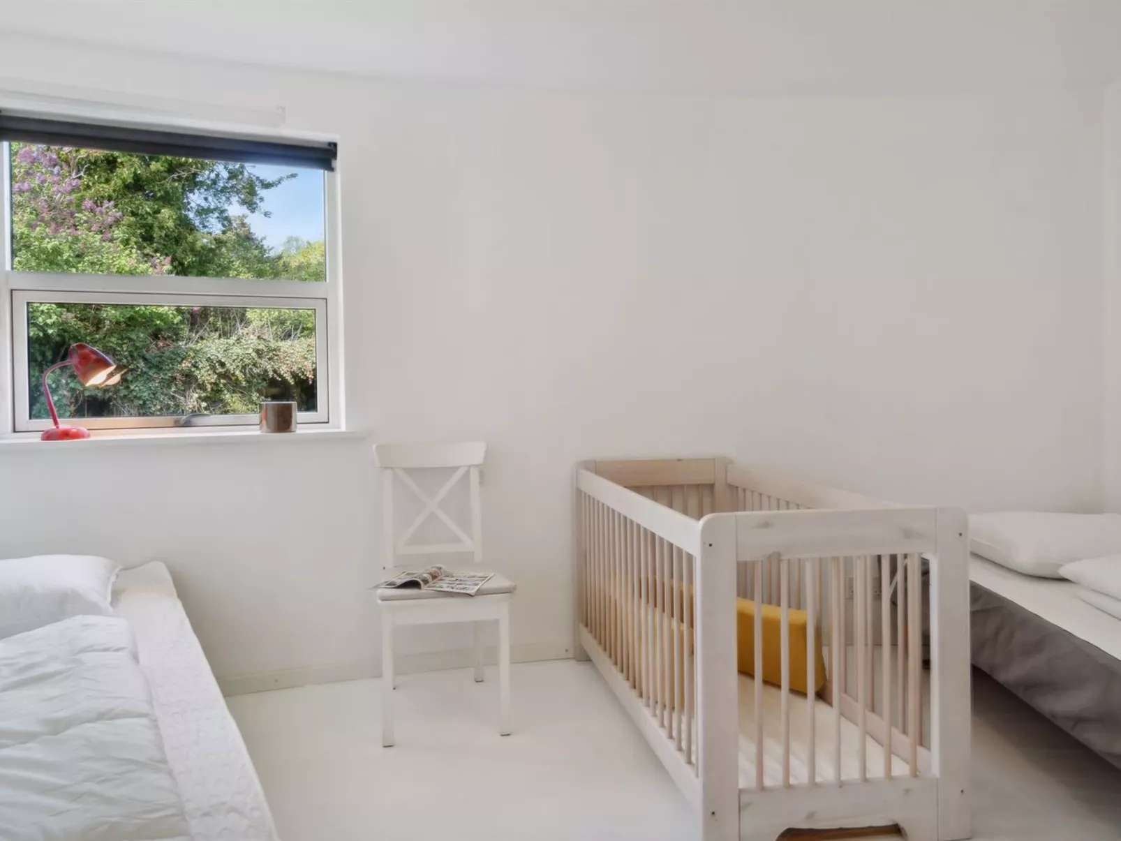 "Vemund" - 100m to the fjord-Binnen