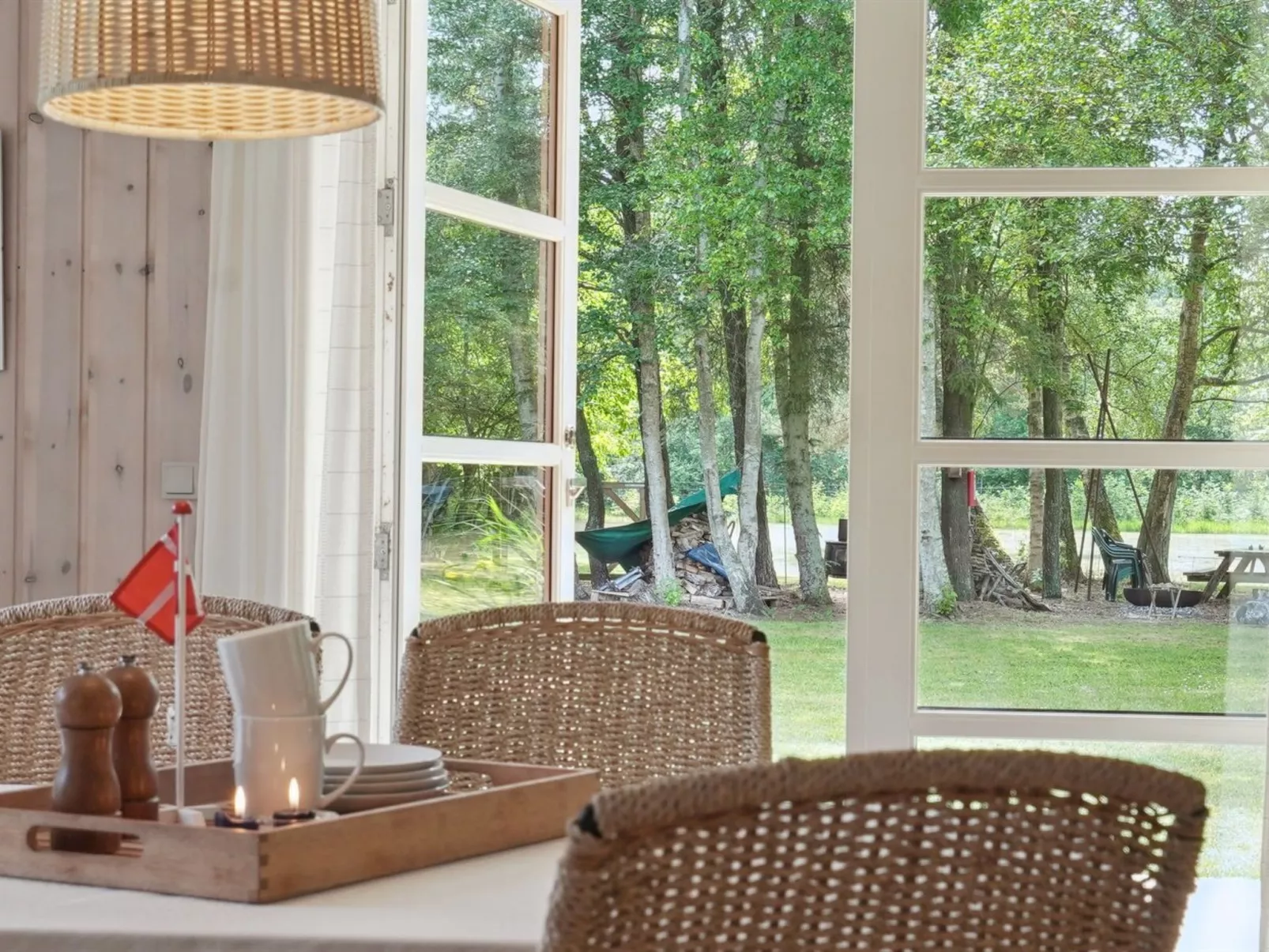 "Tia" - 1.4km from the sea-Binnen