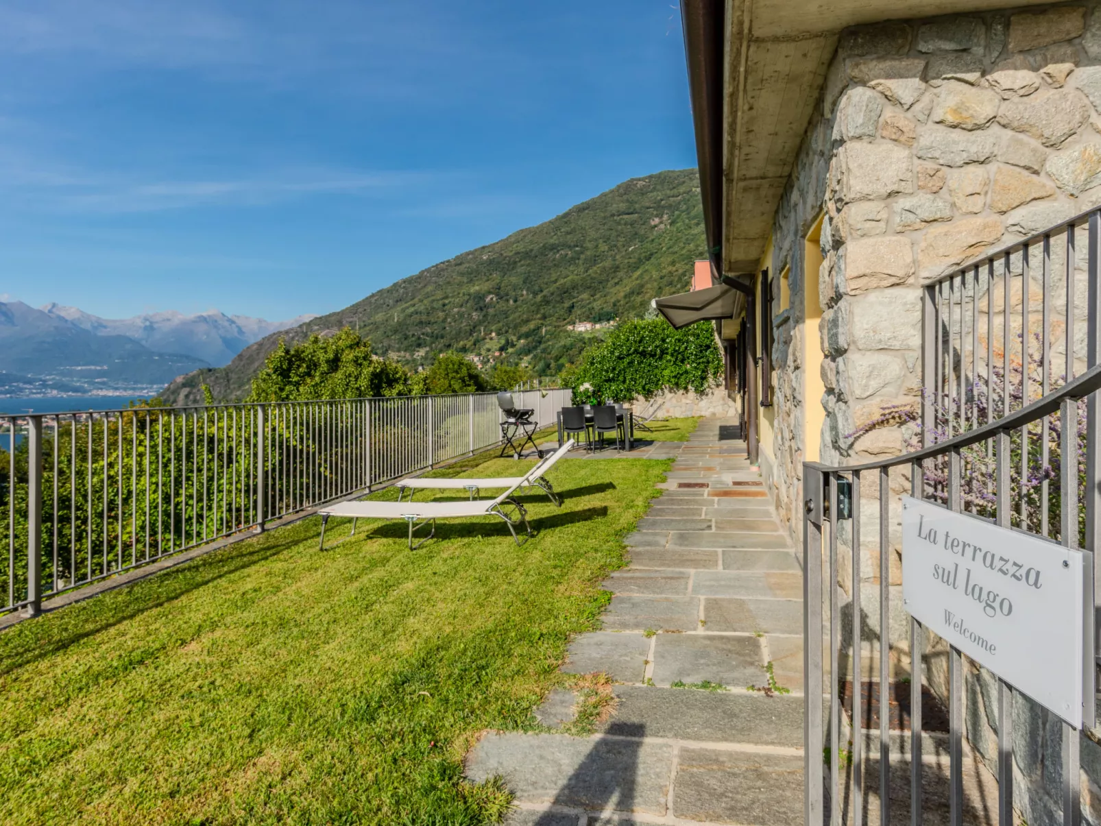 La Terrazza sul Lago-Buiten