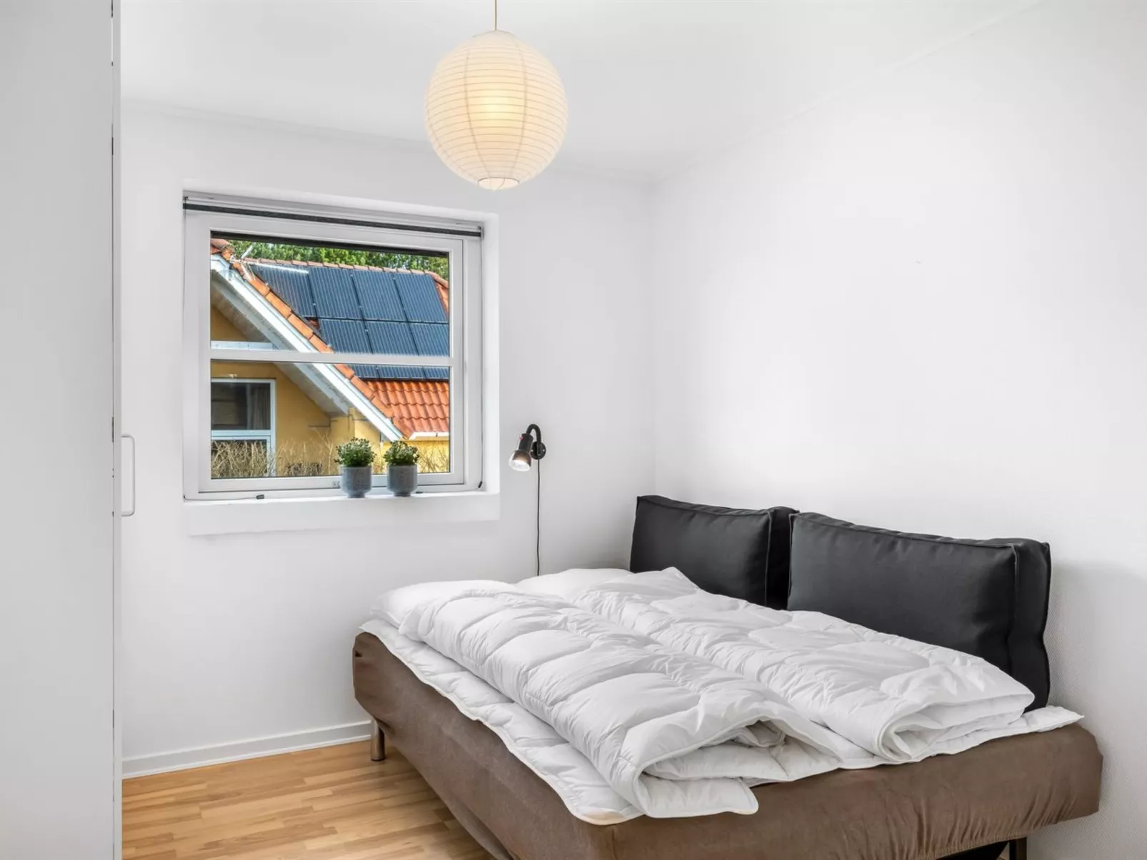 "Elsi" - 1.3km from the sea-Binnen