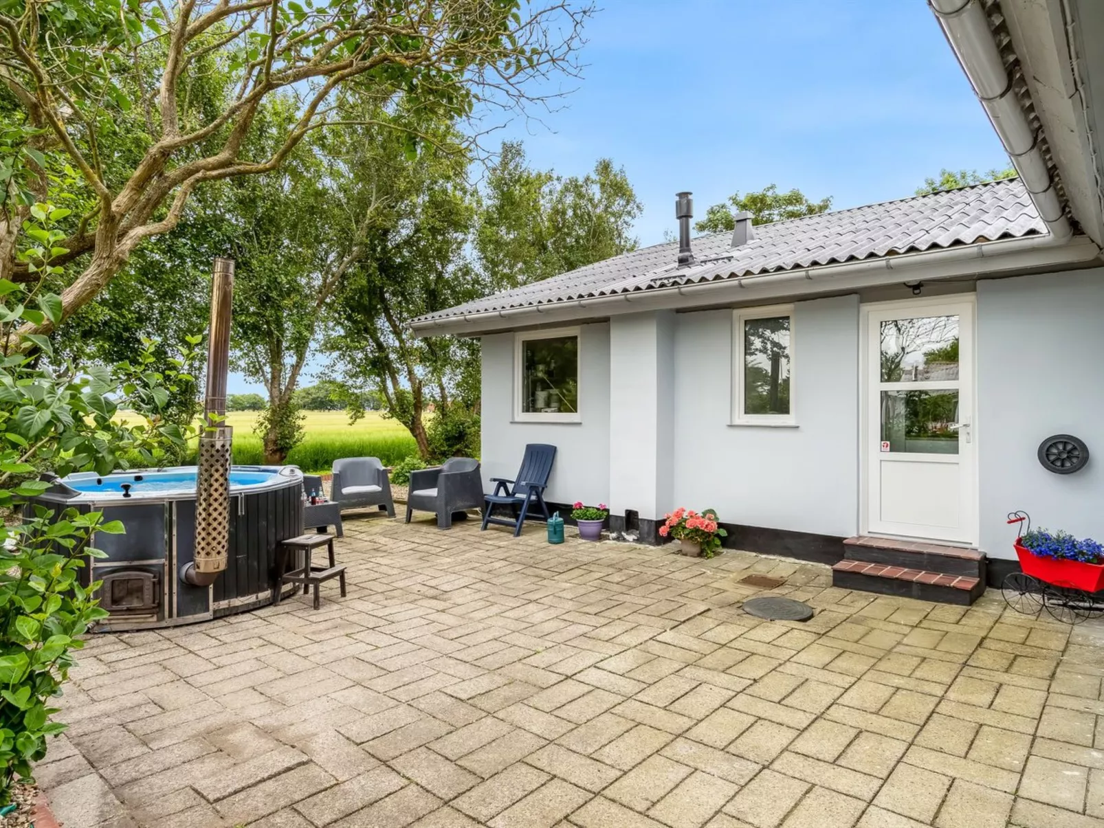 "Elara" - 300m from the sea-Buiten