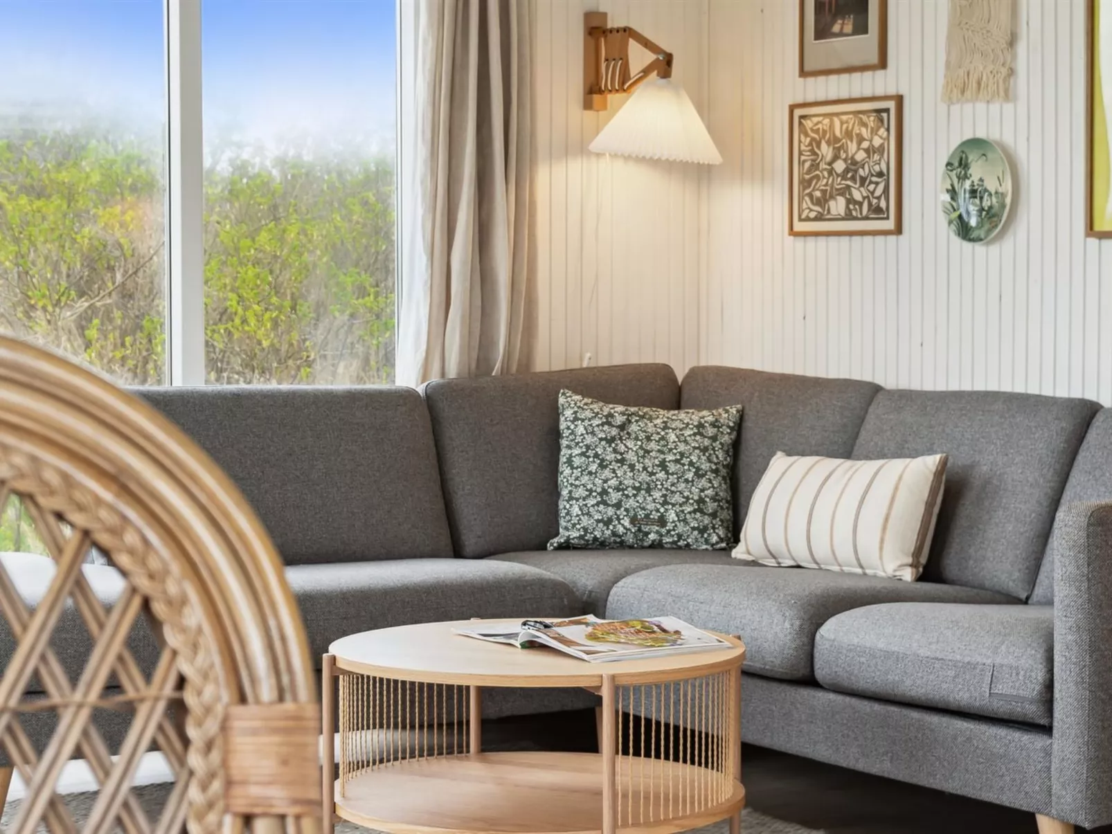 "Zina" - 600m from the sea-Binnen