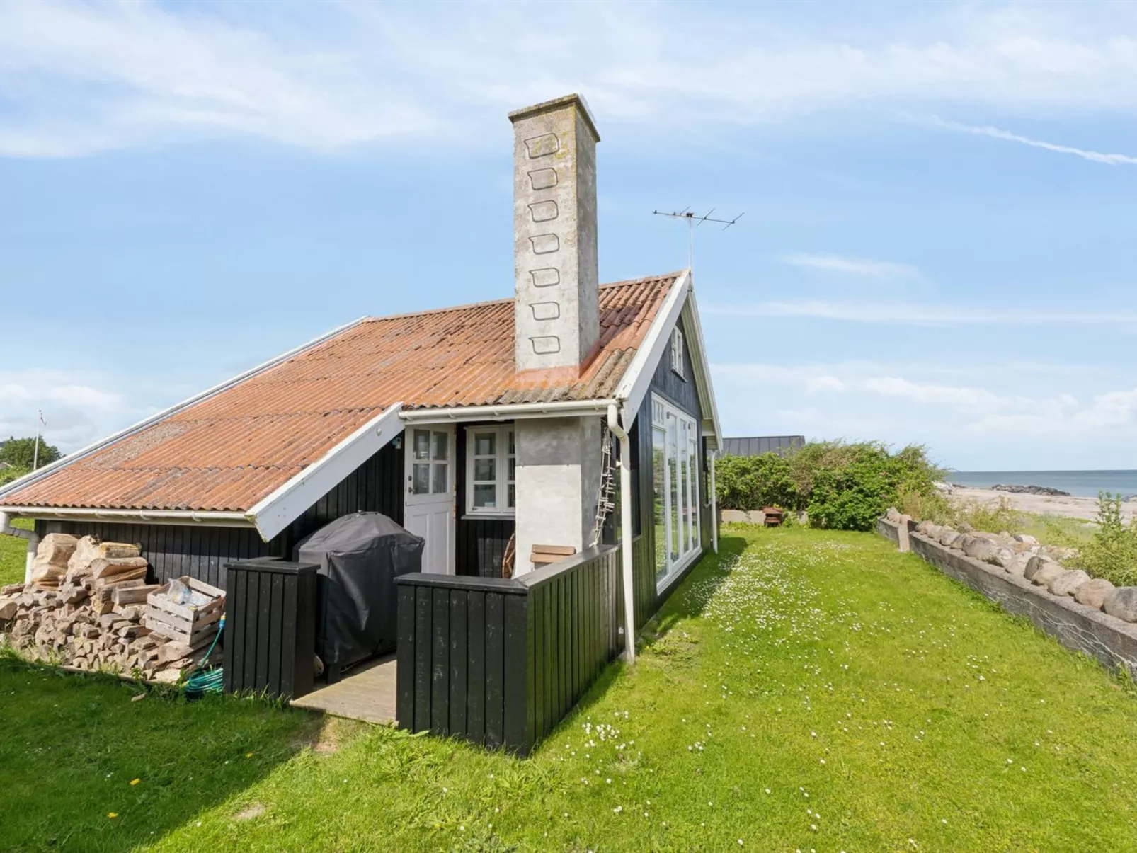 "Ofrath" - 5m from the sea-Buiten