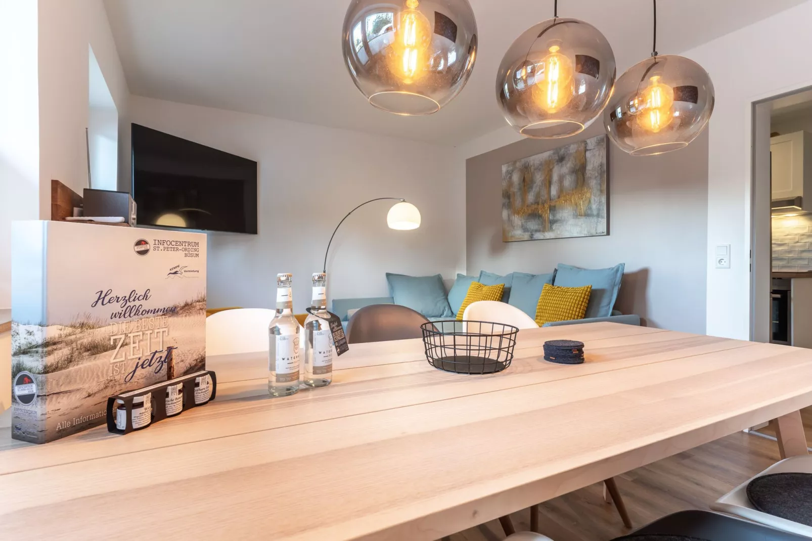 DHH June-Image-tags.