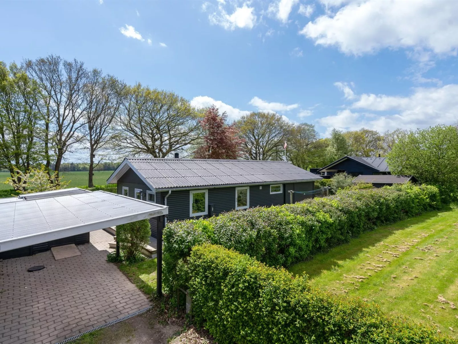 "Francis" - 300m from the sea-Buiten