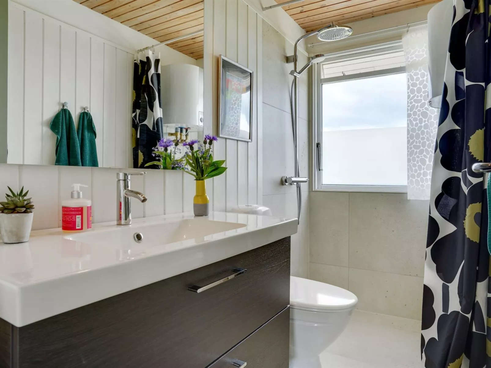 "Stiane" - 100m to the fjord-Binnen