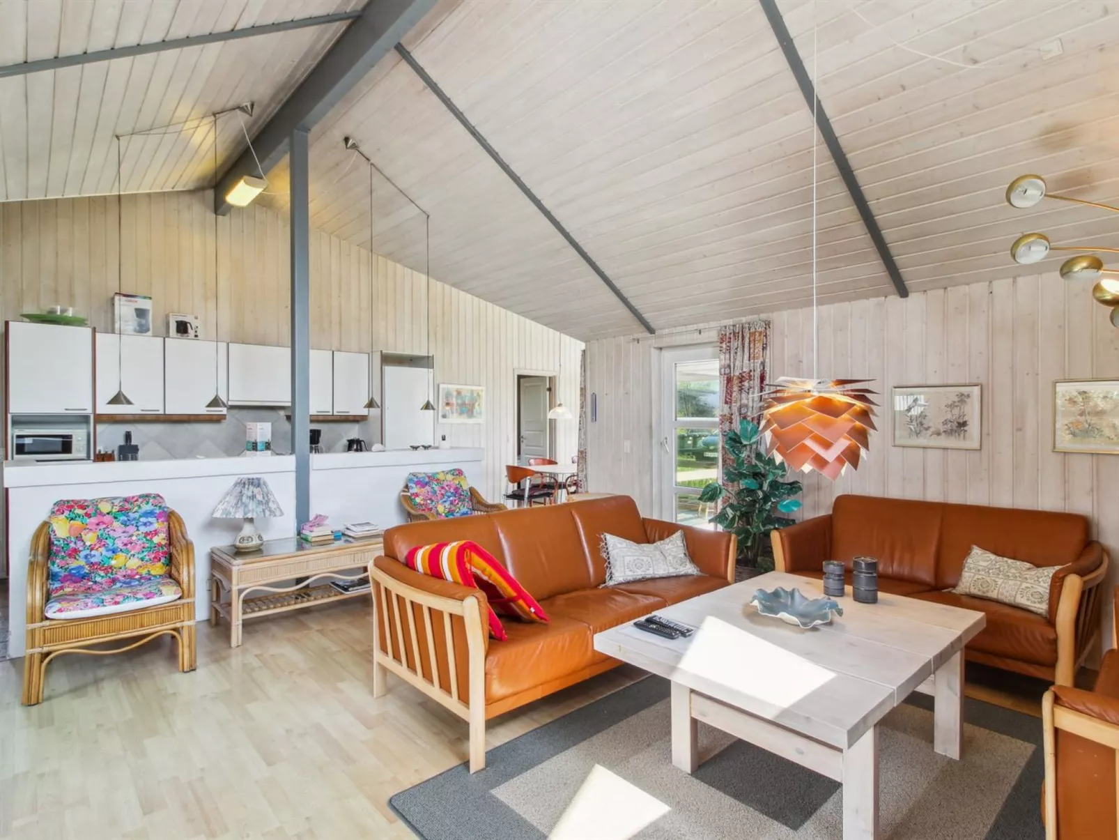 "Carit" - 80m from the sea-Binnen