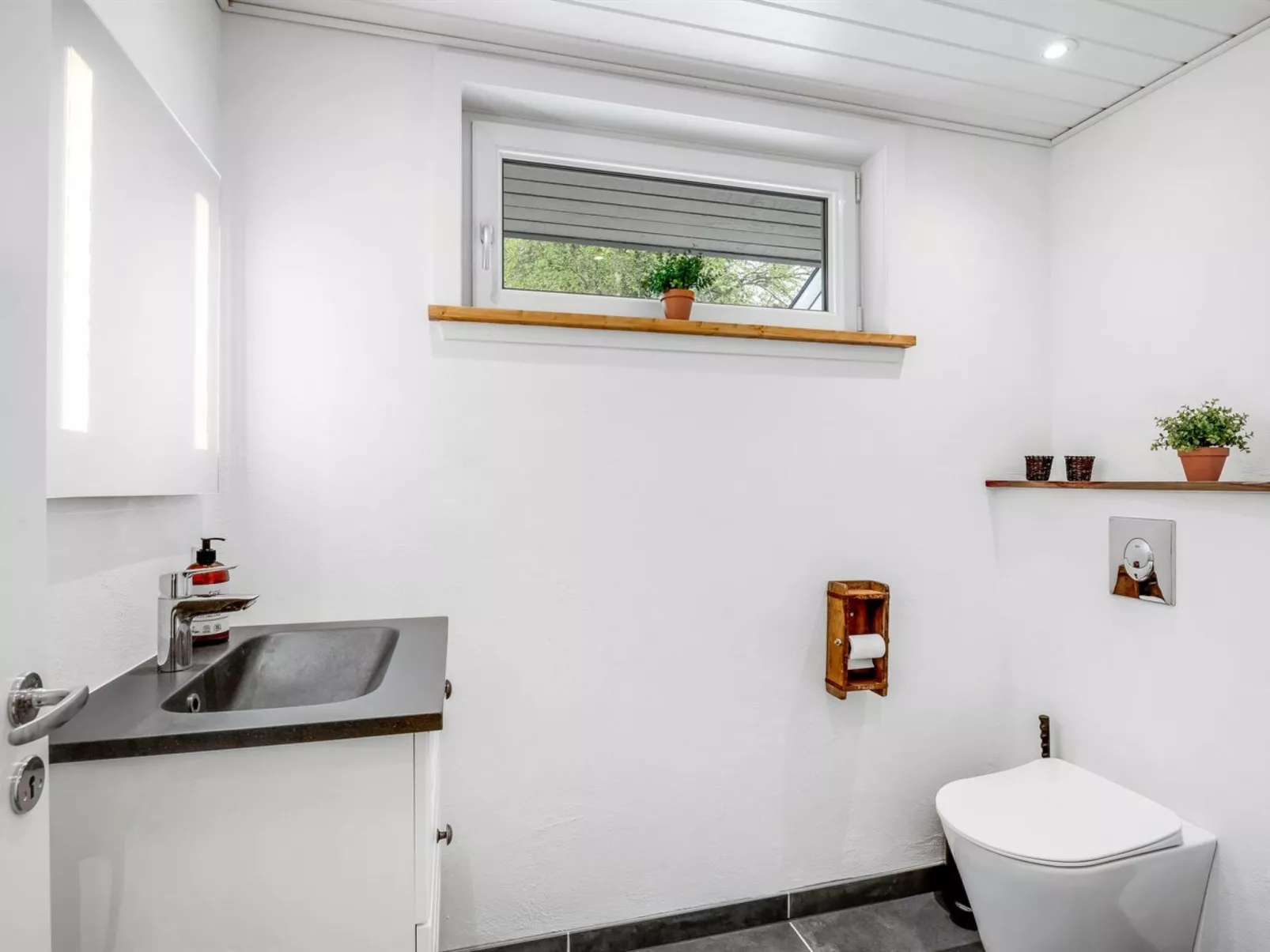 "Manko" - 1km from the sea-Binnen