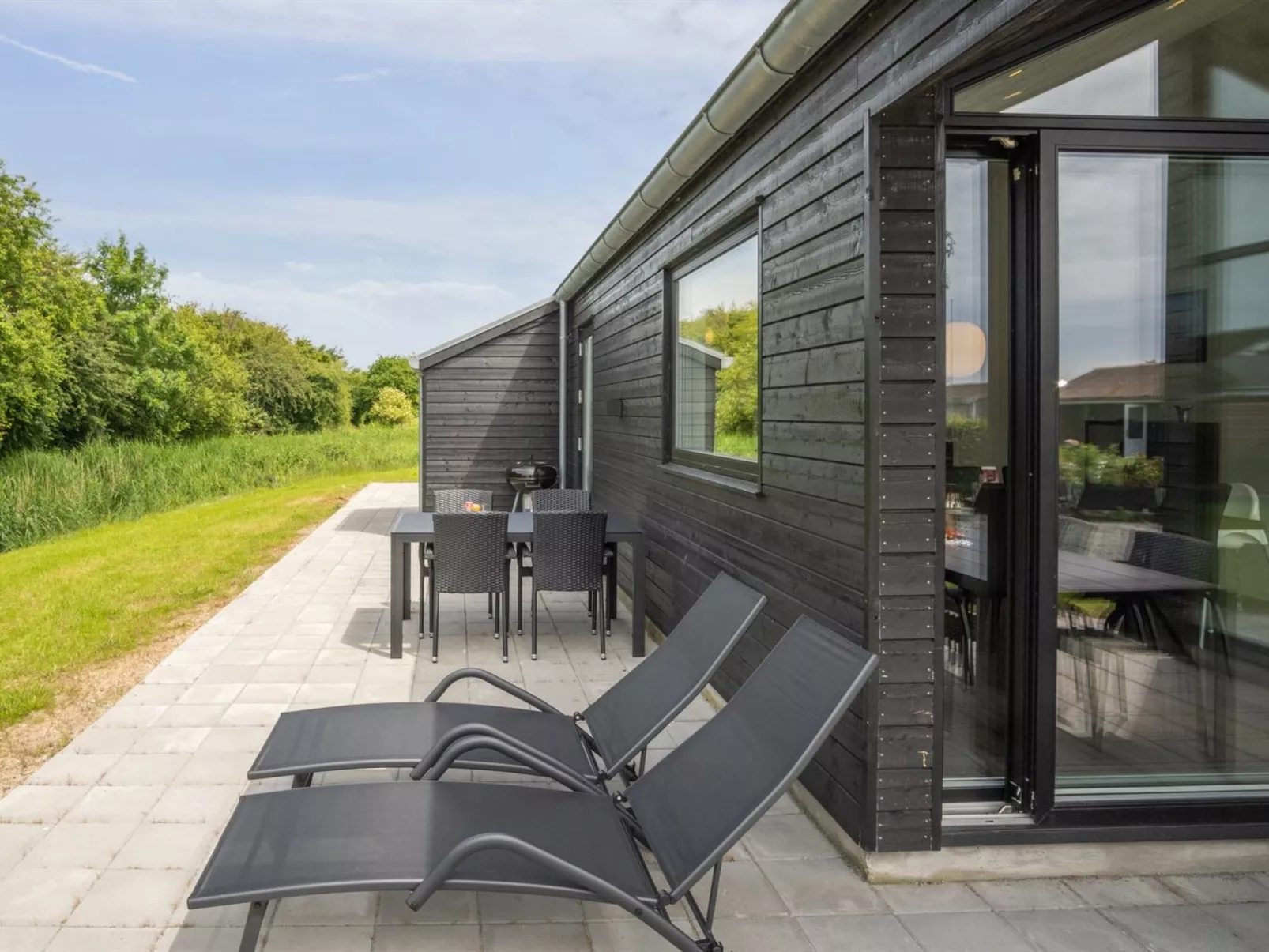 "Stygg" - 75m from the sea-Buiten