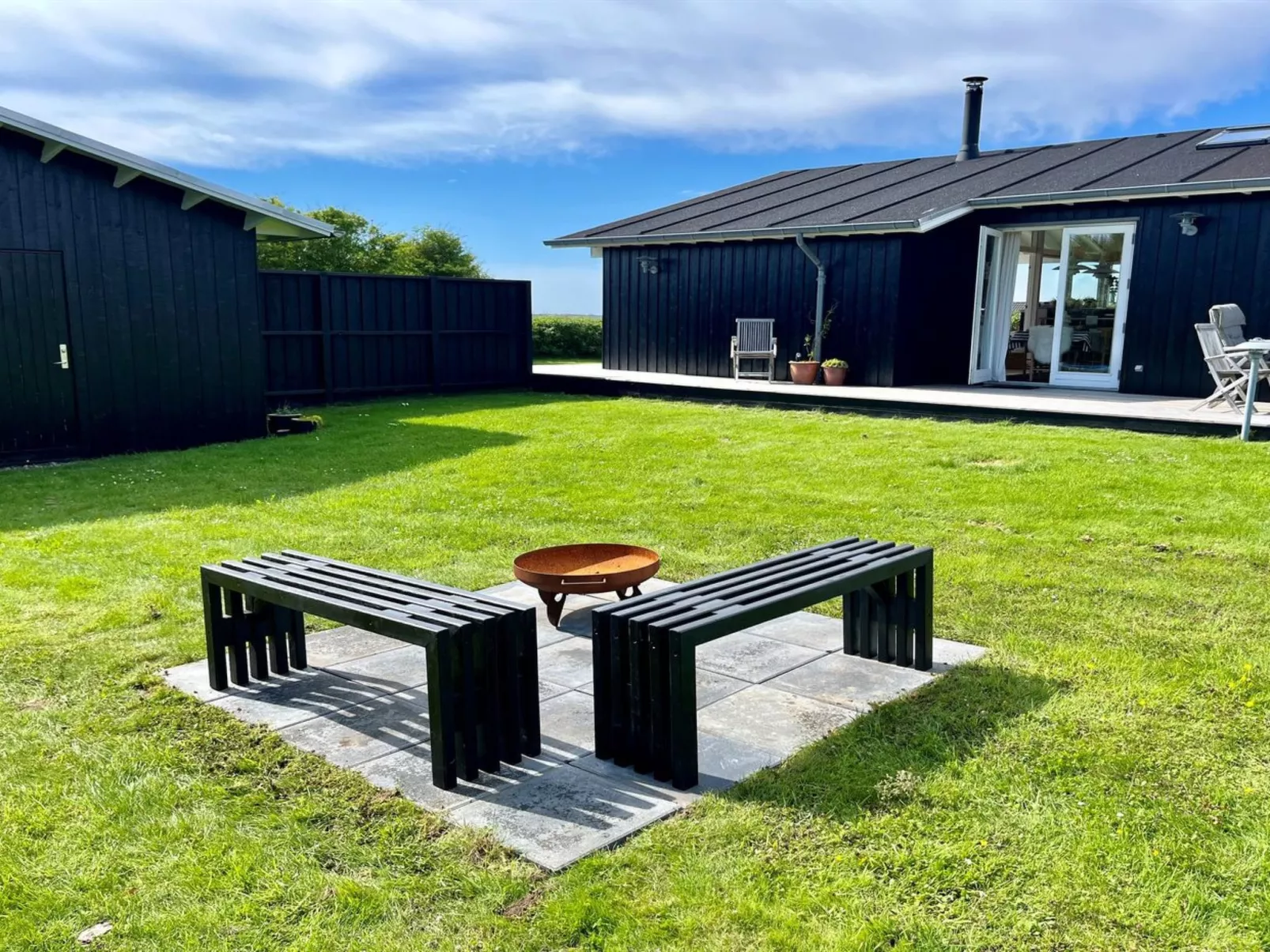 "Gedda" -  from the sea-Buiten